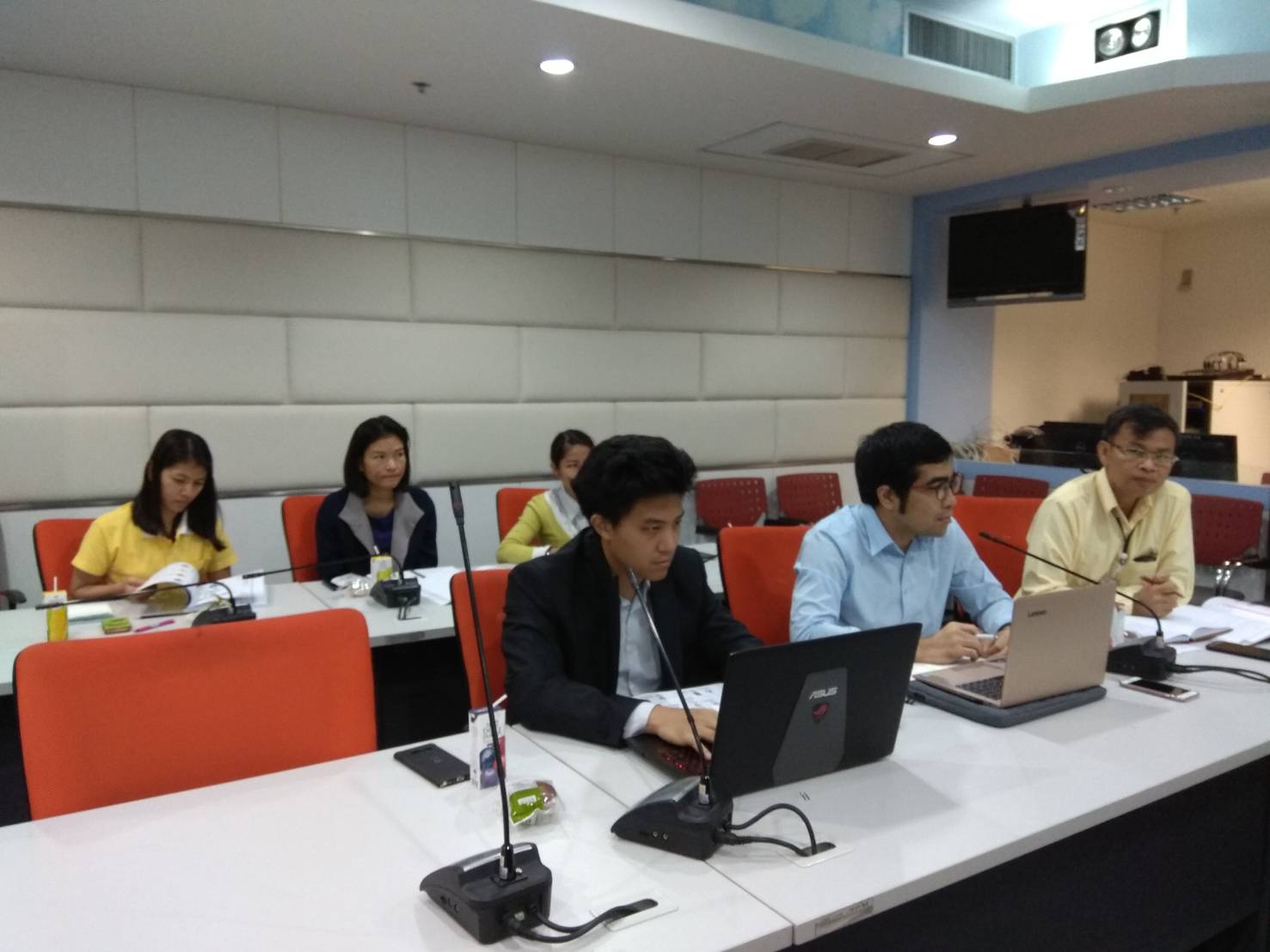 โครงการความร่วมมือจัดทำระบบสำรวจจัดเก็บข้อมูลในรูปแบบดิจิทัล(Digital Survey) ระหว่าง กรมการพัฒนาชุมชน กับ บริษัท กสท. โทรคมนาคม จำกัด (มหาชน) ร่วมประชุมเพื่อรายงานผลความก้าวหน้าการดำเนินงานตาม MOU