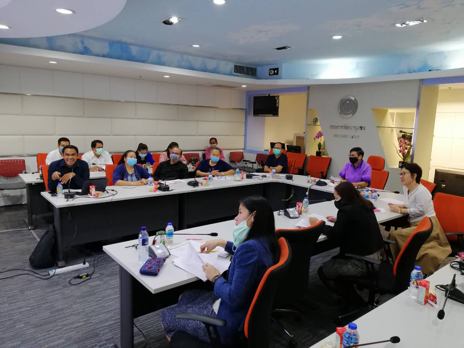 นายชัยยา ขำสะอาด ผู้อำนวยการศูนย์สารสนเทศฯ เป็นประธานการประชุมขับเคลื่อนการดำเนินงานโครงการ และติดตามความก้าวหน้าการจัดเก็บข้อมูลความจำเป็นพื้นฐาน (จปฐ.) ด้วยเครื่องมืออิเล็กทรอนิกส์ ปี 2563