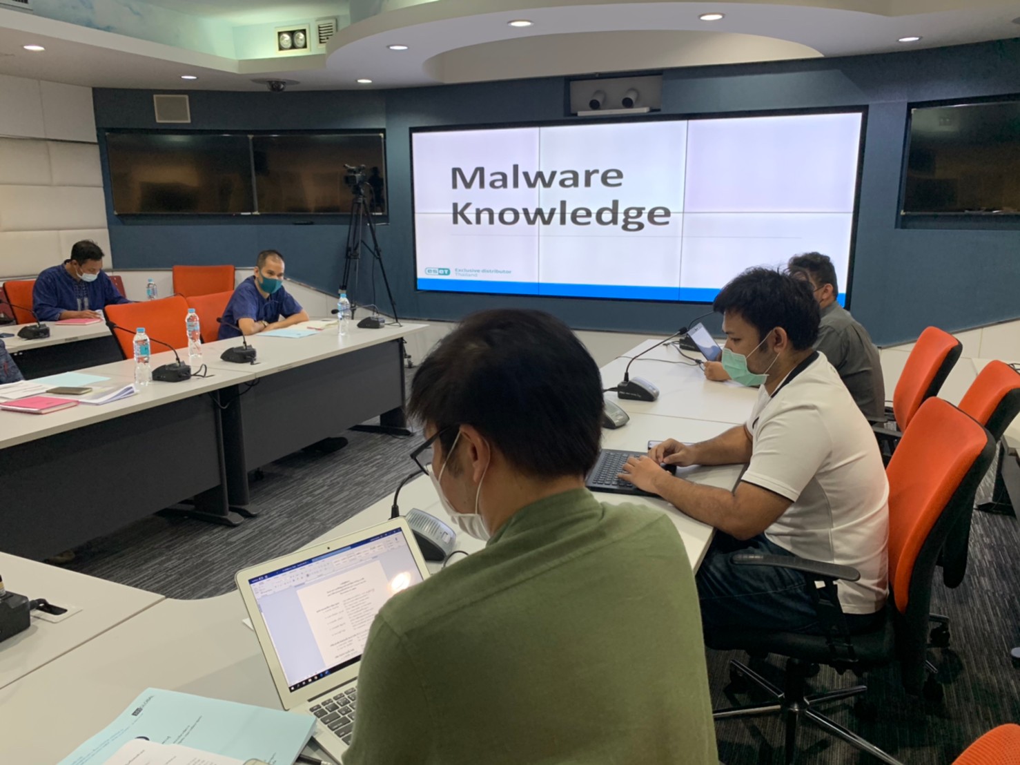 การฝึกอบรมและถ่ายทอดความรู้ระบบรักษาความปลอดภัยคอมพิวเตอร์แม่ข่ายและคอมพิวเตอร์ลูกข่าย (Antivirus)