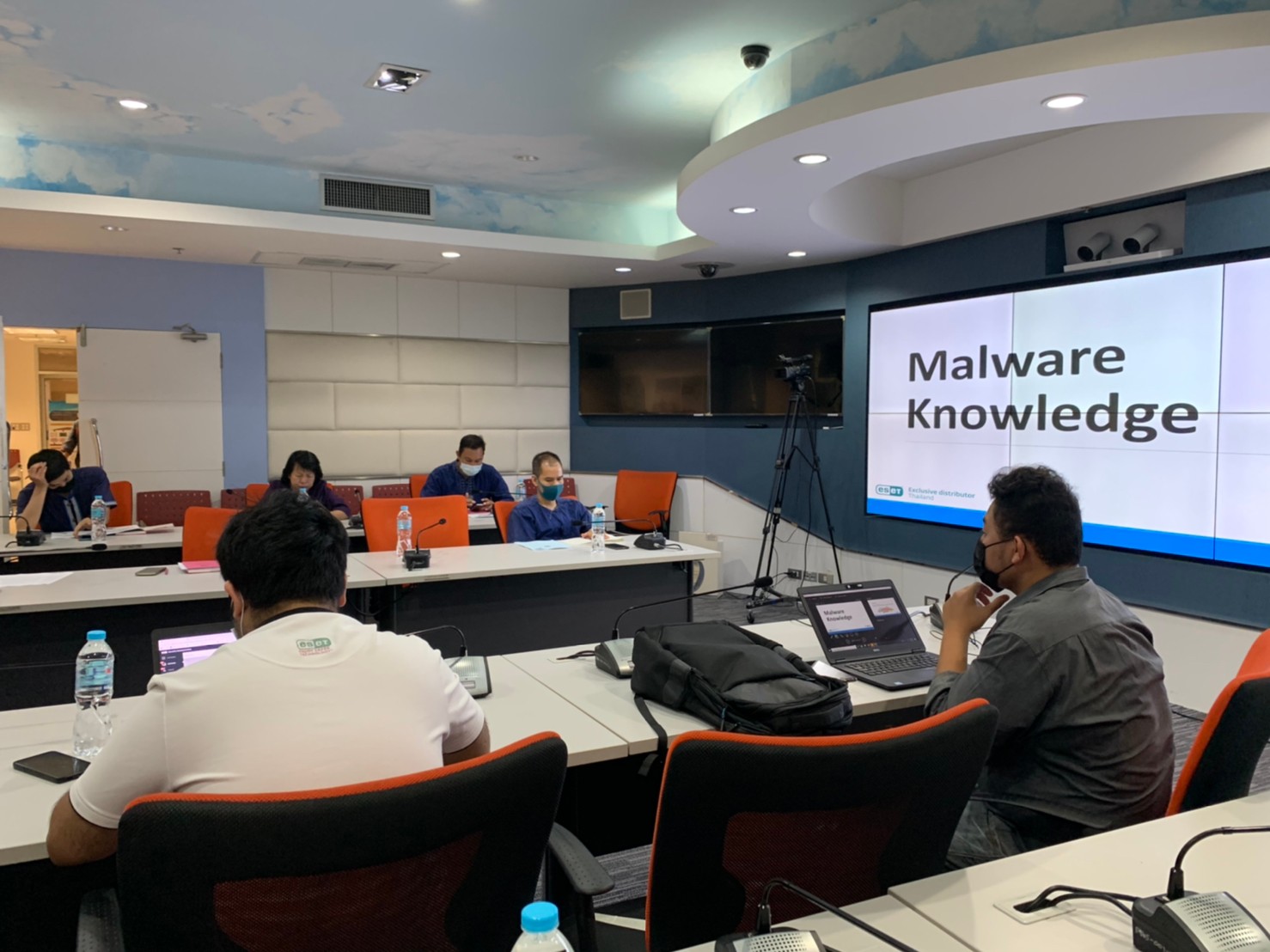 การฝึกอบรมและถ่ายทอดความรู้ระบบรักษาความปลอดภัยคอมพิวเตอร์แม่ข่ายและคอมพิวเตอร์ลูกข่าย (Antivirus)