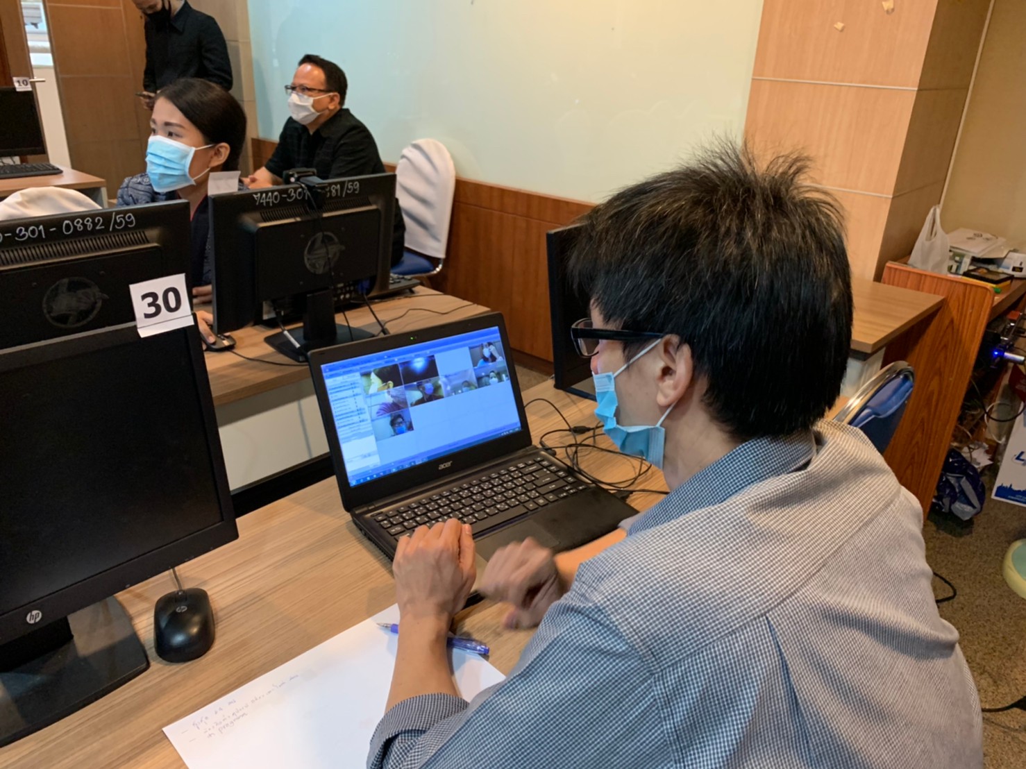 การจัดฝึกอบรมในการใช้โปรแกรม SessionCall แก่เจ้าหน้าที่หน่วยงานส่วนกลาง เพื่อเตรียมความพร้อมตามมาตรการป้องกันการระบาดของโรคติดเชื้อไวรัส Covid-19