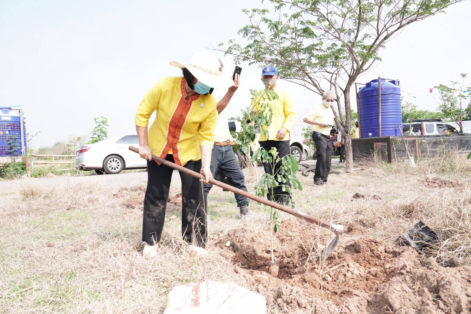 พช. ขับเคลื่อน 76 จังหวัดทั่วประเทศ ร่วม “โครงการปลูกป่าเฉลิมพระเกียรติ” เพื่อถวายเป็นพระราชกุศล