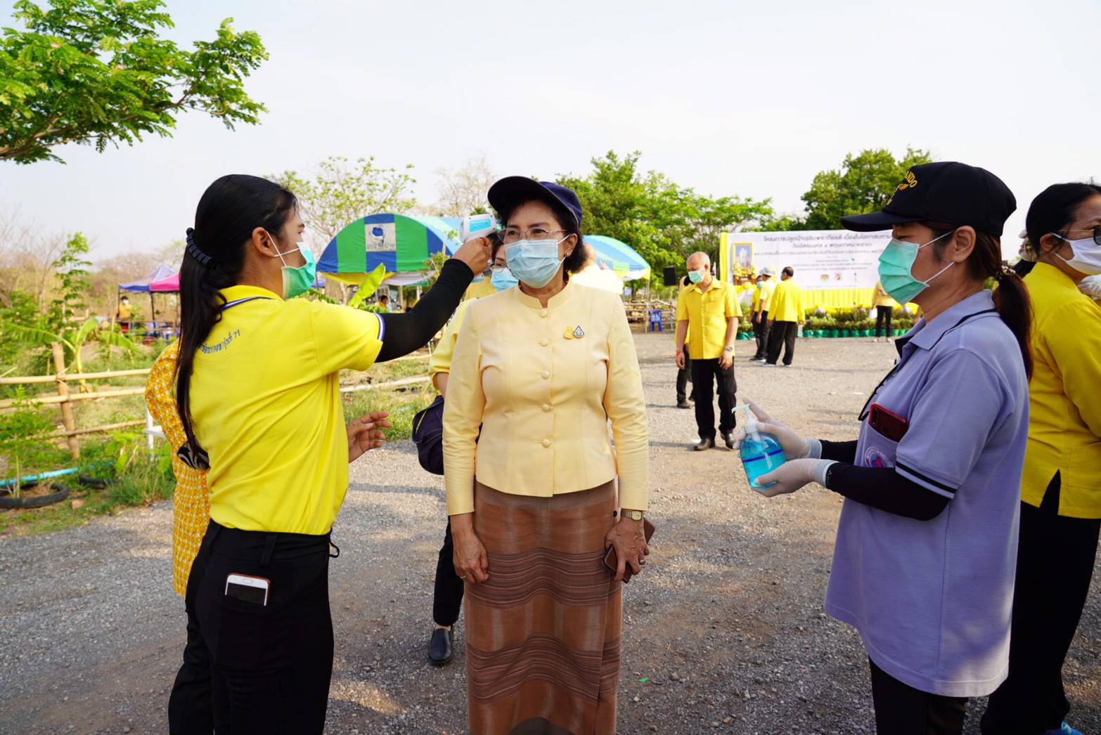 พช. ขับเคลื่อน 76 จังหวัดทั่วประเทศ ร่วม “โครงการปลูกป่าเฉลิมพระเกียรติ” เพื่อถวายเป็นพระราชกุศล