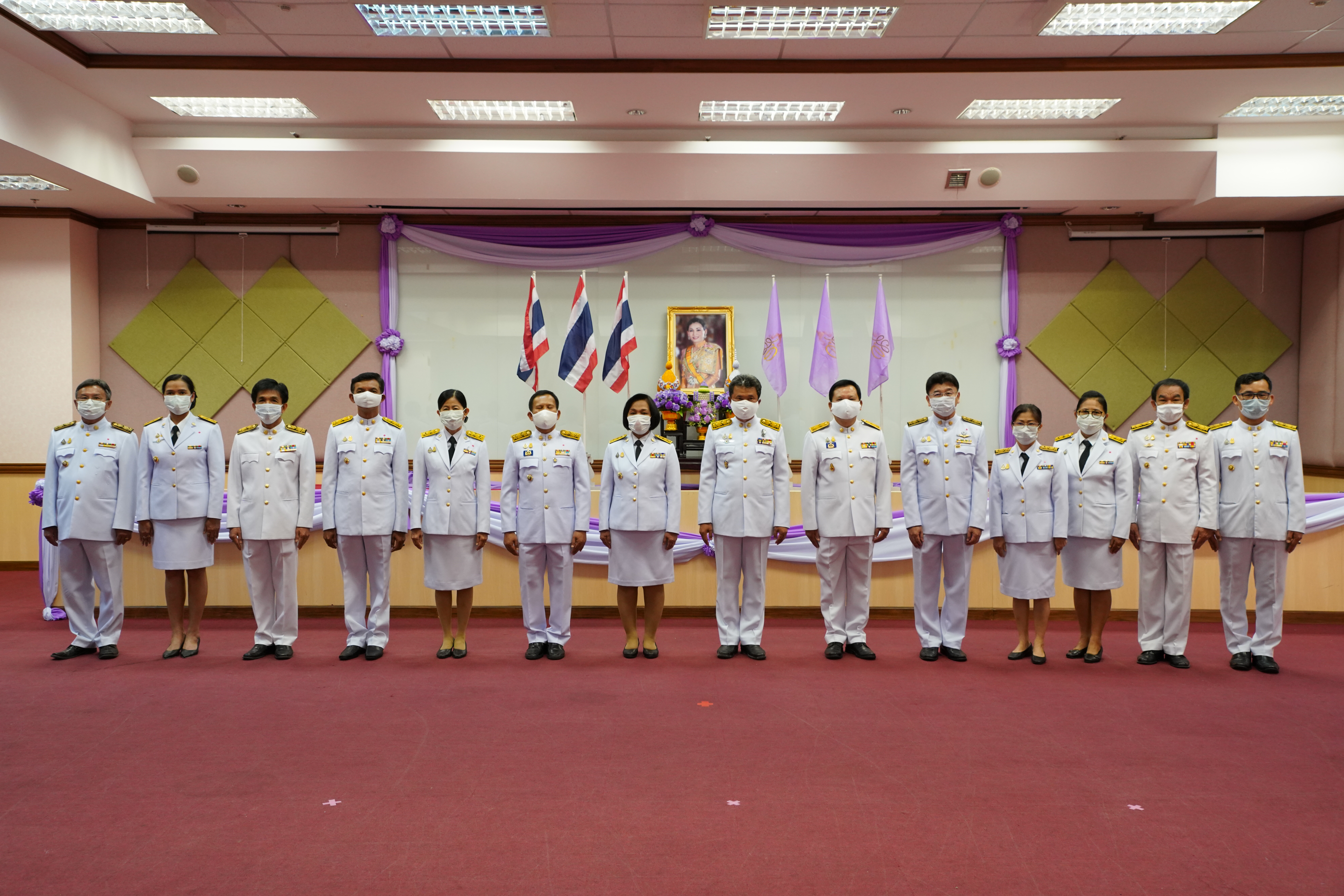 กรมการพัฒนาชุมชน ถวายพระพรชัยมงคลแด่สมเด็จพระนางเจ้าฯ พระบรมราชินี เนื่องในโอกาสวันเฉลิมพระชนมพรรษา 3 มิถุนายน 2563