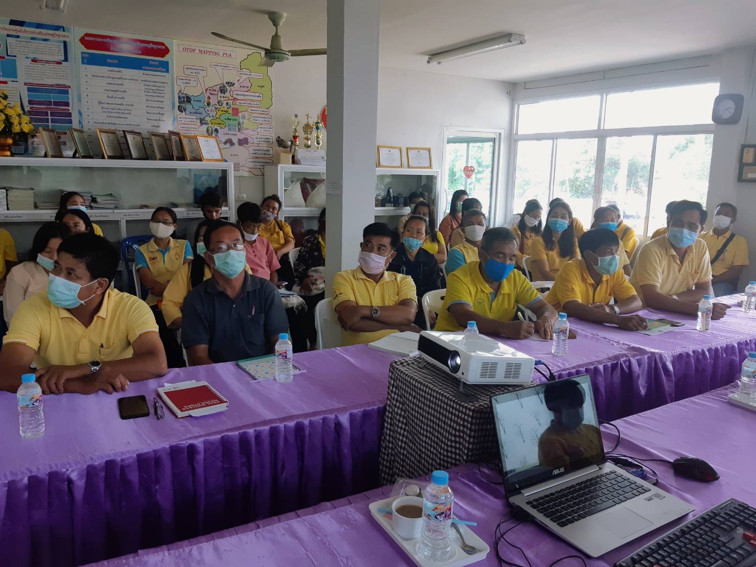 การติดตามความก้าวหน้าการจัดเก็บข้อมูลจำเป็นพื้นฐาน (จปฐ.) ด้วยเครื่องมืออิเล็กทรอนิกส์ ในพื้นที่จังหวัดน่าน