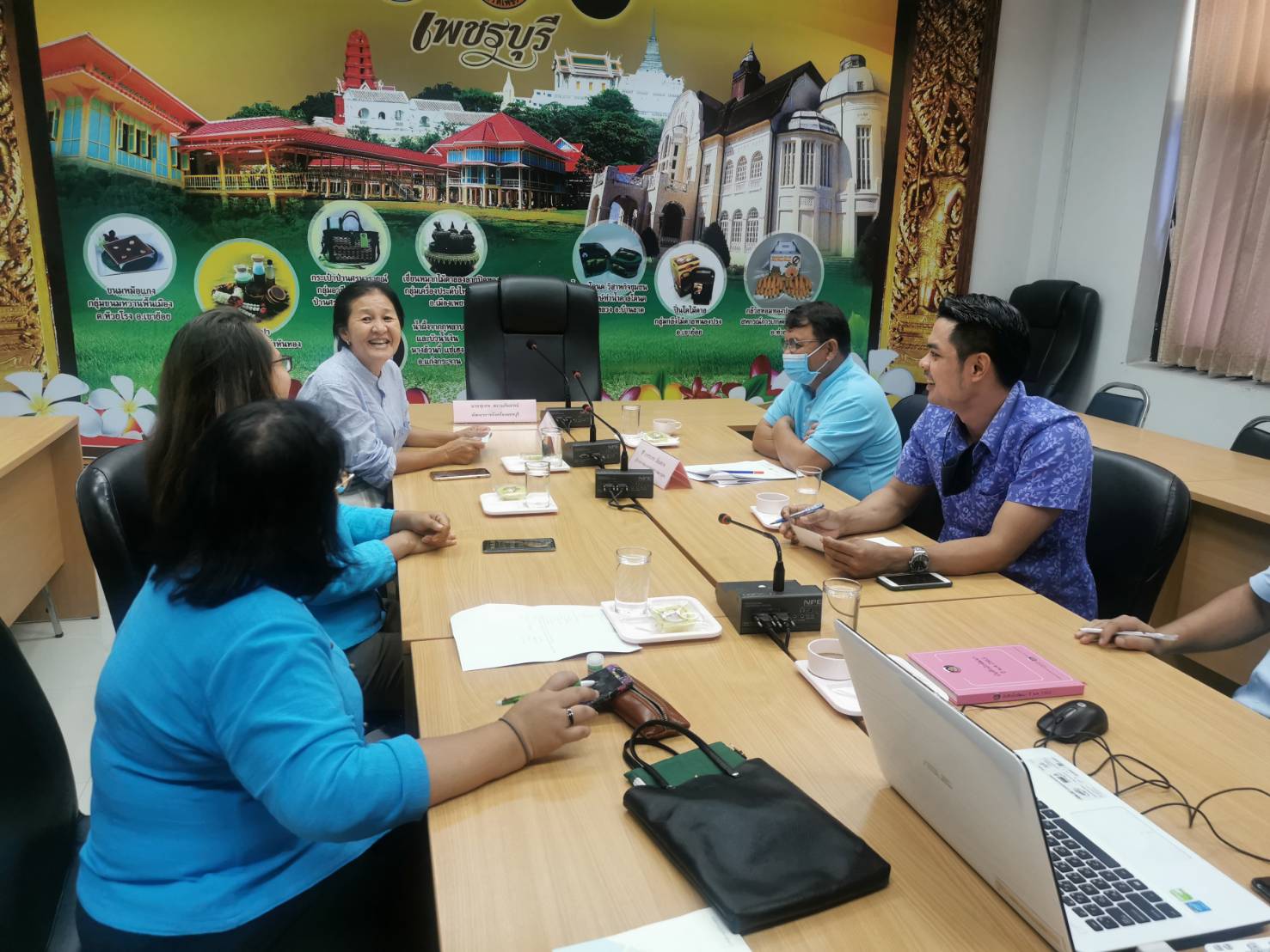 ศูนย์สารสนเทศฯ ชี้แจง​แนวทางในการทดสอบโปรแกรม​ survey123​ ตามโครงการระบบสารสนเทศ​เพื่อ​การตัดสินใจ​