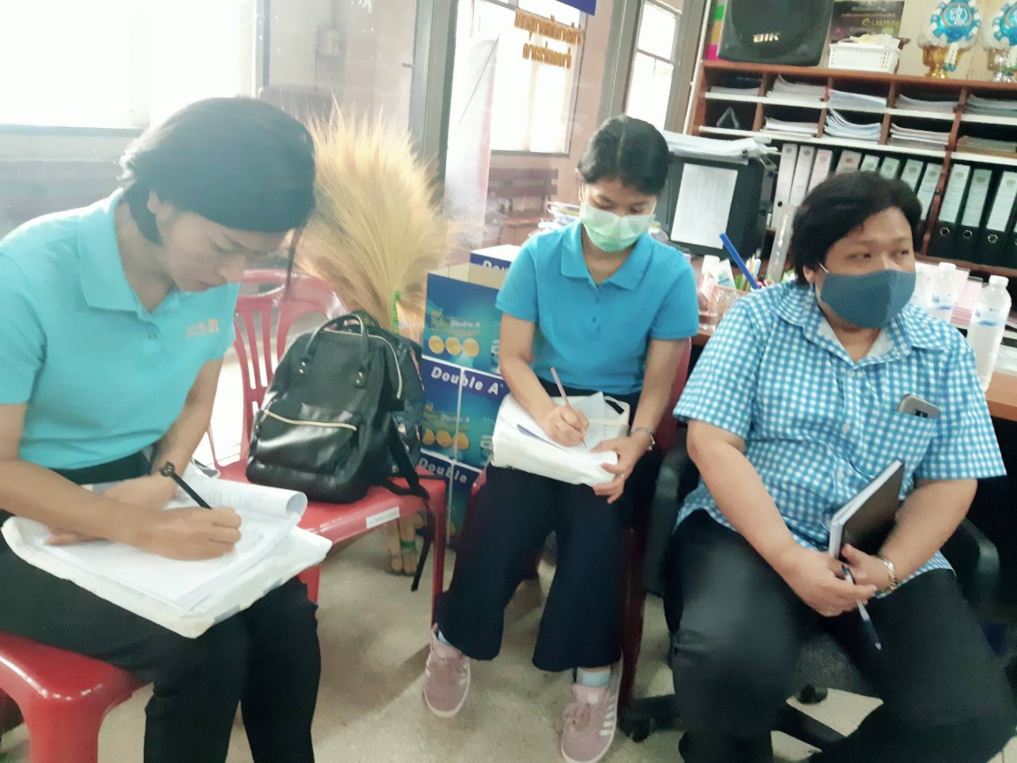 ศูนย์สารสนเทศฯ ติดตามการจัดเก็บข้อมูล จปฐ. ด้วยเครื่องมืออิเล็กทรอนิกส์ ณ อ.แม่ระมาด จ.ตาก