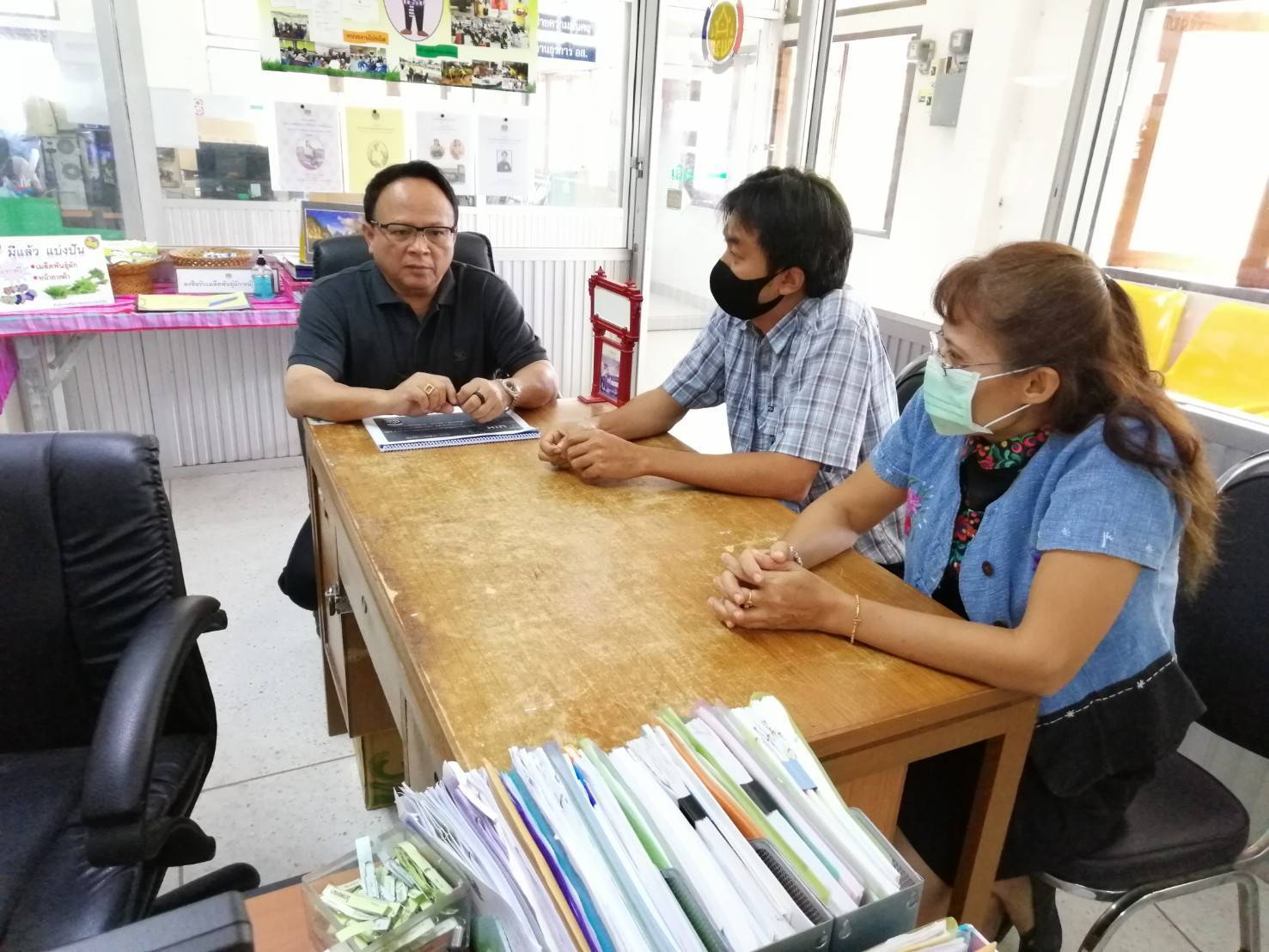 การติดตามงานโครงการเช่าวงจรสื่อสัญญาณอินเทอร์เน็ต 4 ระดับ โครงการรักษาความมั่นคงปลอดภัยคอมพิวเตอร์ (โปรแกรมป้องกันไวรัส) และโครงการพัฒนาระบบตรวจสอบสิทธิ์ผู้ใช้งานอินเทอร์เน็ตระดับอำเภอ ในพื้นที่จังหวัดประจวบคีรีขันธ์