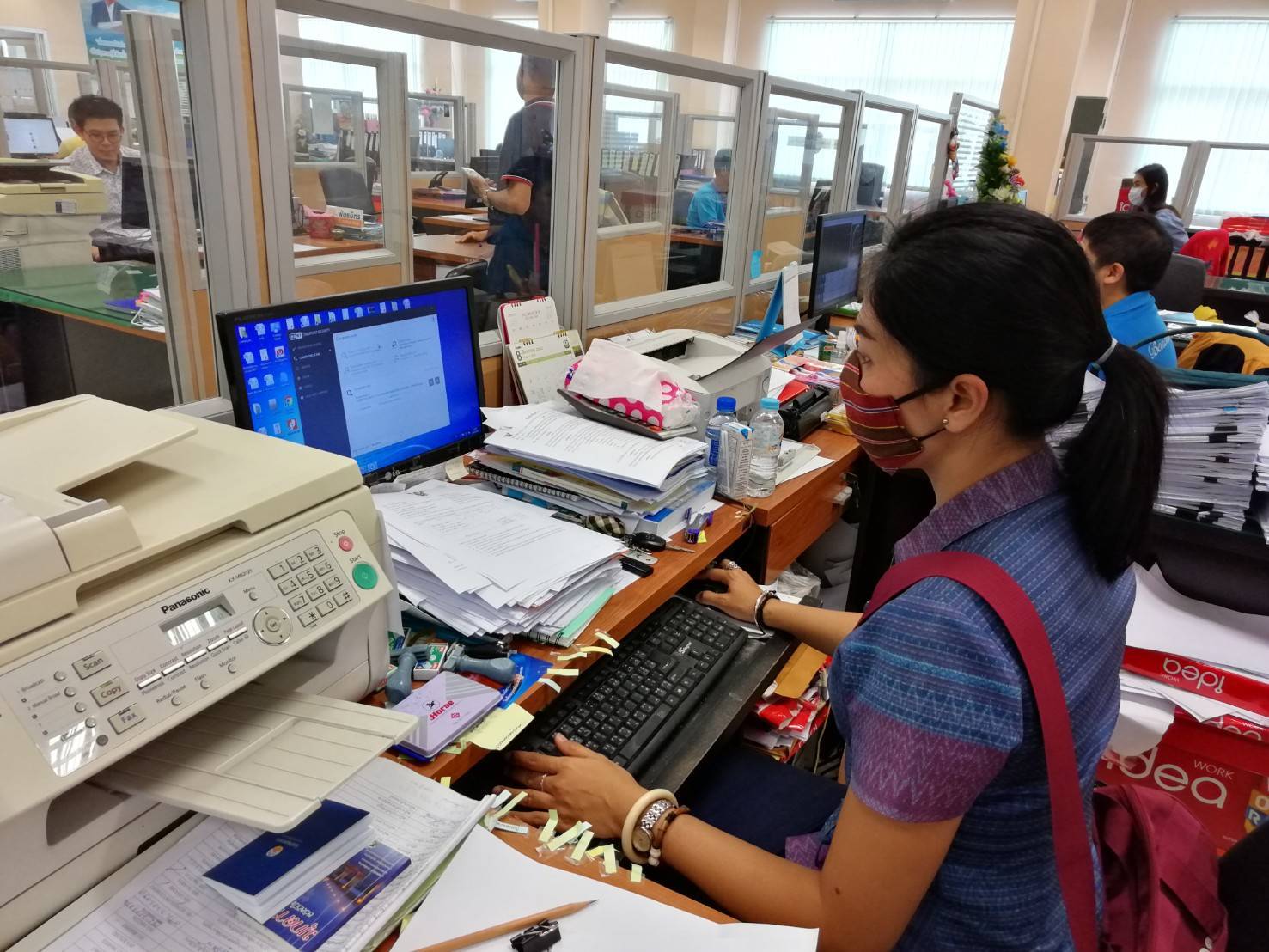 ศูนย์สารสนเทศฯ ตรวจติดตามงานโครงการเช่าวงจรสื่อสัญญาณอินเทอร์เน็ต 4 ระดับ โครงการรักษาความมั่นคงปลอดภัยคอมพิวเตอร์ (โปรแกรมป้องกันไวรัส) และโครงการพัฒนาระบบตรวจสอบสิทธิ์ผู้ใช้งานอินเทอร์เน็ตระดับอำเภอ ณ พื้นที่จังหวัดมุกดาหาร