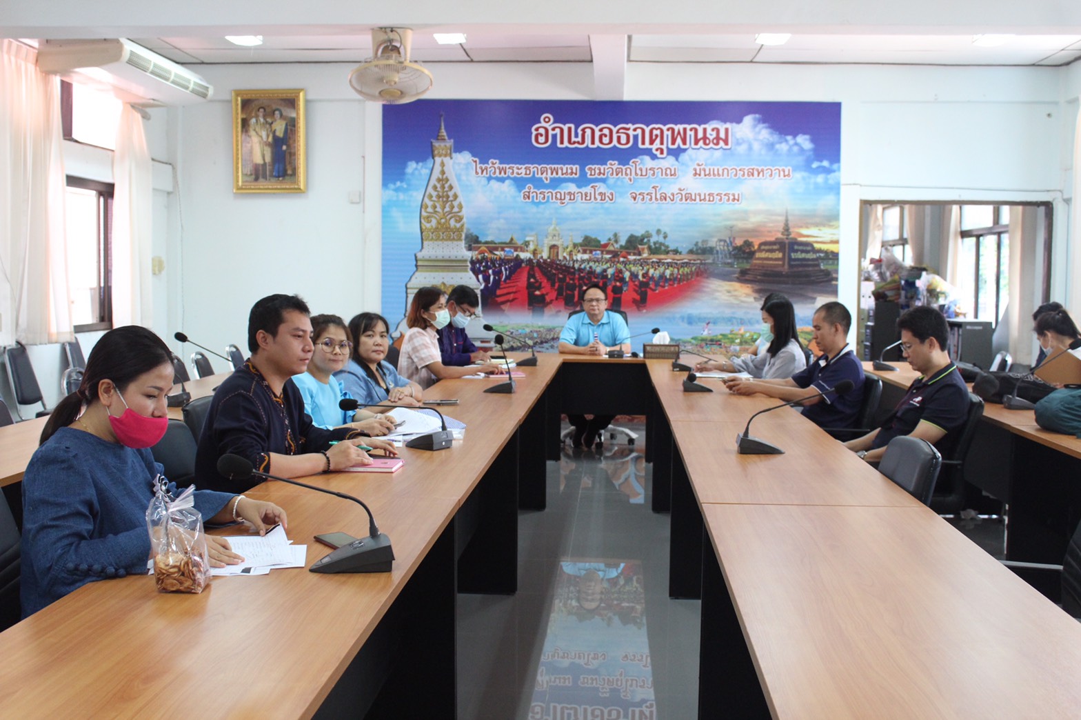 ศูนย์สารสนเทศฯ ติดตามผลการดำเนินงานสื่อสัญญาณอินเทอร์เน็ตความเร็วสูง การตรวจสอบสิทธิ์การใช้บริการอินเทอร์เน็ต ฯ ในพื้นที่จังหวัดนครพนม