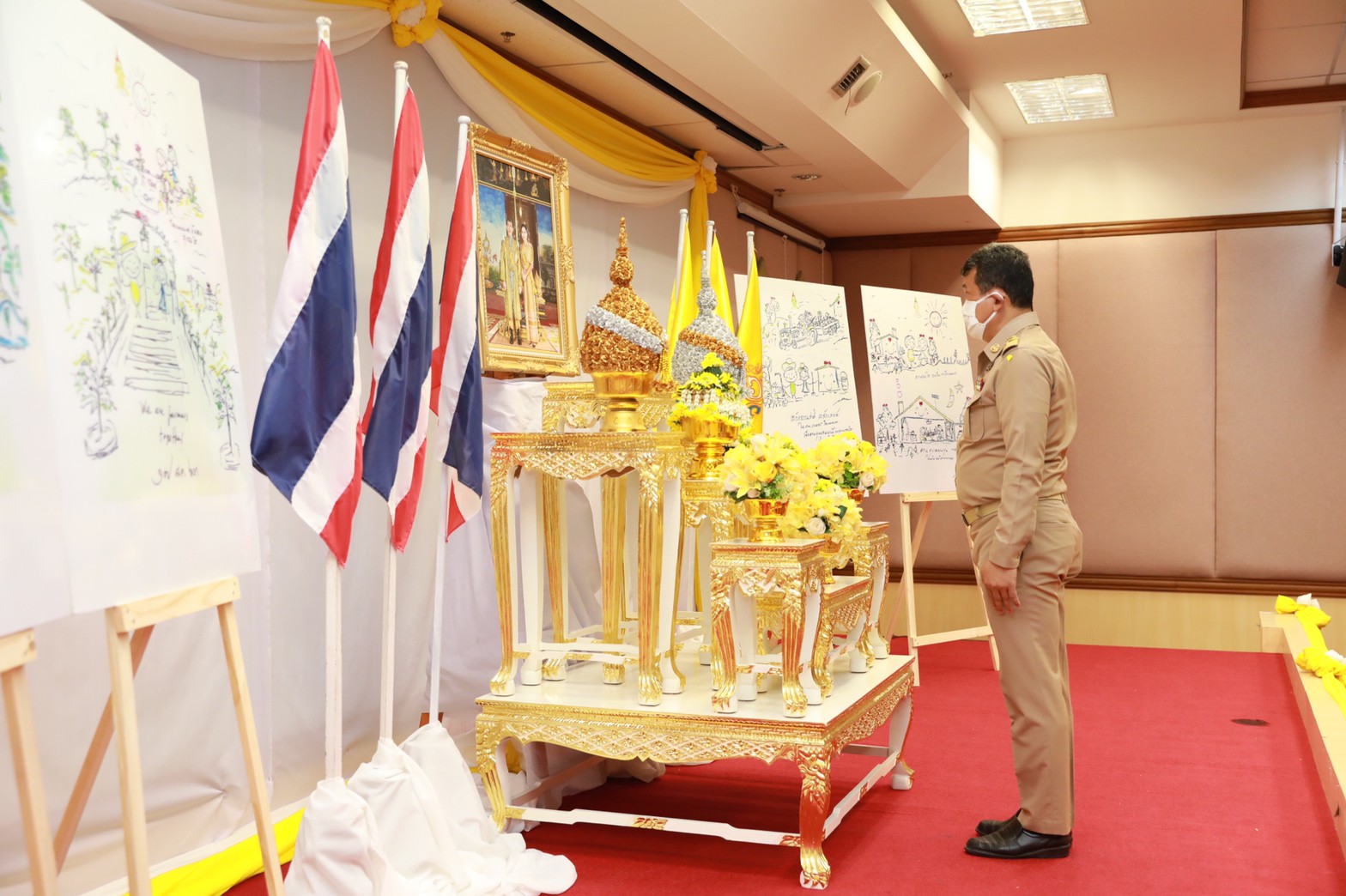 กรมการพัฒนาชุมชน ร่วมน้อมสำนึกในพระมหากรุณาธิคุณ ในหลวง ร.10 พระราชทานภาพวาดฝีพระหัตถ์ “โคกหนองนาแห่งน้ำใจและความหวัง” เพื่อเป็นกำลังใจให้คนไทยทั้งประเทศ