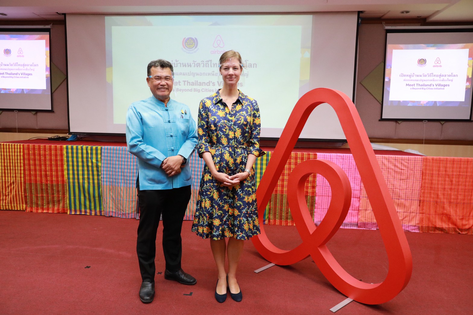 พช. จับมือ Airbnb เปิดหมู่บ้านนวัตวิถีไทย สู่ตลาดโลก  ต่อยอดแคมเปญนอกเหนือจากเมืองใหญ่ Meet Thailand’s Villages a Beyond Big Cities initiative