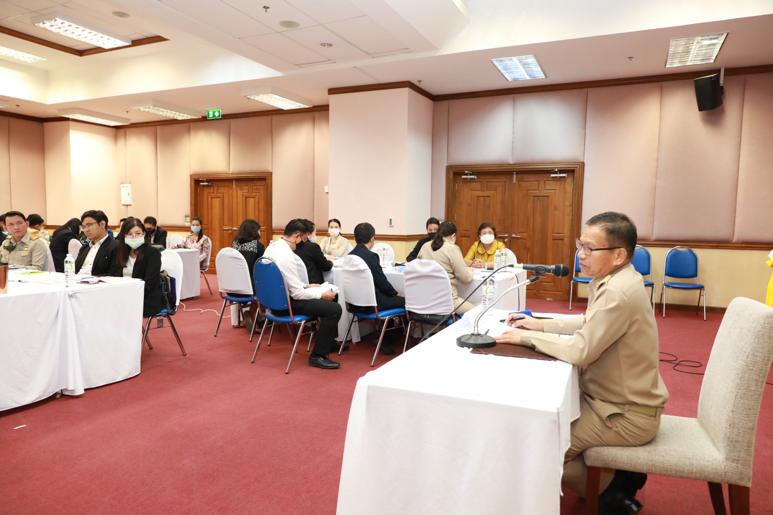 พช.ผนึกกำลังภาคี ร่วมประชุมปรับปรุงเครื่องชี้วัดและแบบสอบถาม จปฐ. กชช.2ค ขับเคลื่อนแผนพัฒนาเศรษฐกิจและสังคมแห่งชาติ