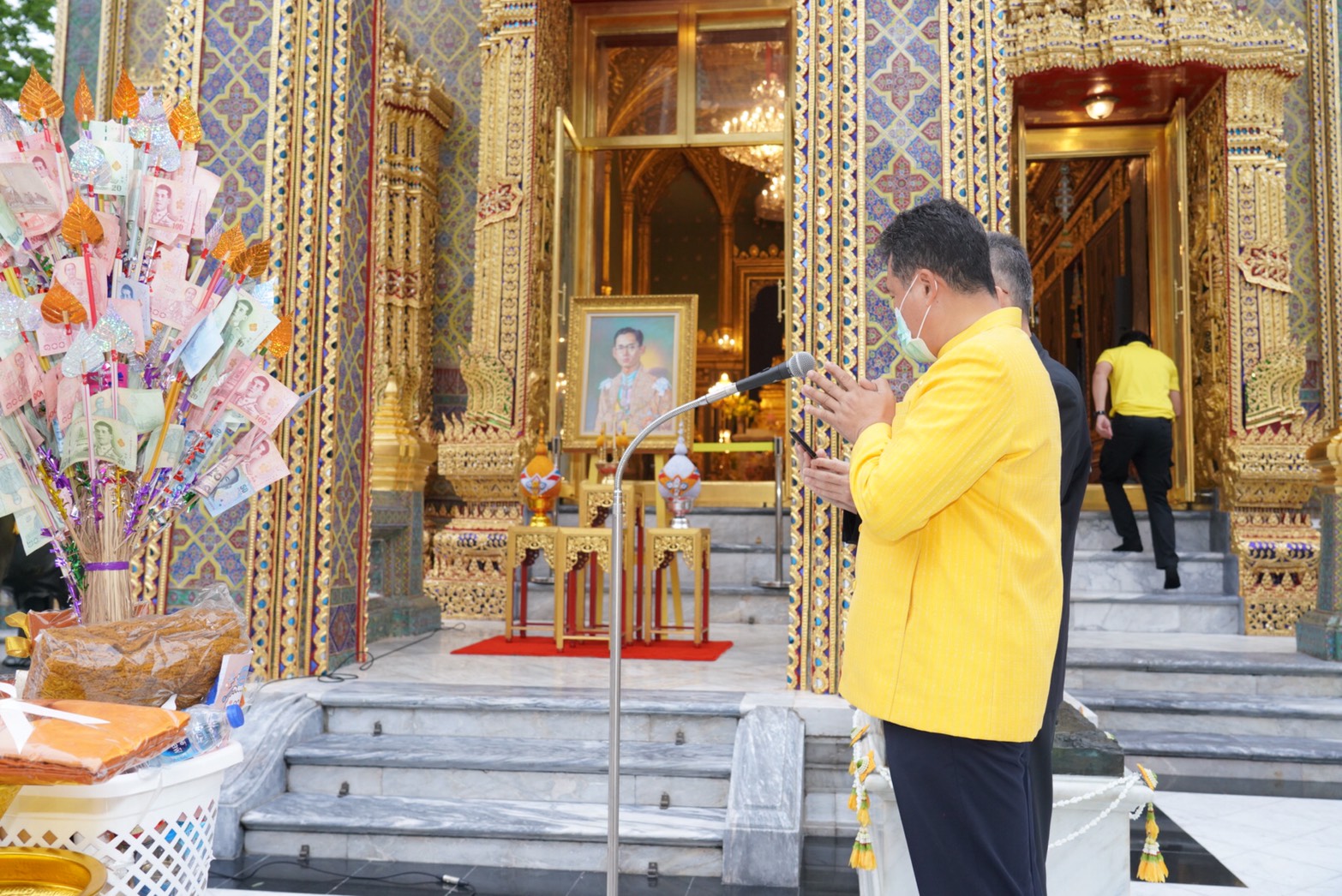 สมเด็จพระสังฆราชฯ นำประชาชนบำเพ็ญกุศลเพื่อน้อมรำลึกในพระมหากรุณาธิคุณ ในหลวงรัชกาลที่ 9