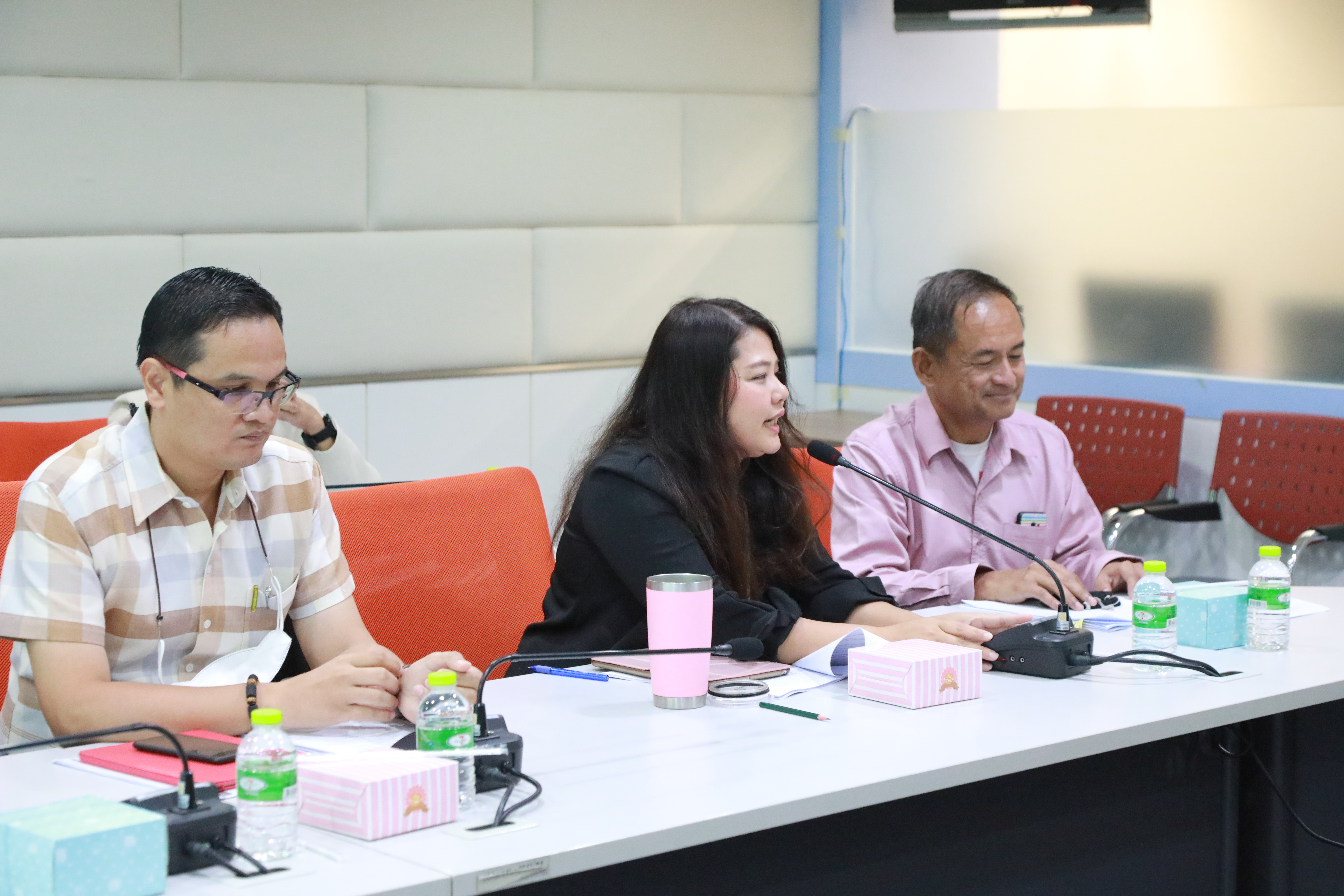 การประชุมคณะกรรมการบริหารและจัดหาระบบคอมพิวเตอร์ กรมการพัฒนาชุมชน