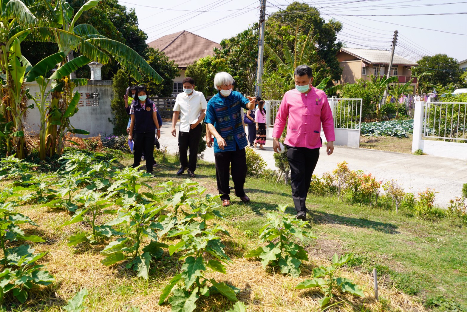 พช. ผนึกกำลังมูลนิธิเอ็มโอเอไทย ขับเคลื่อนหลักปรัชญาเศรษฐกิจพอเพียงสร้างความมั่นคงด้านน้ำ อาหารและพลังงาน พัฒนาคุณภาพชีวิตประชาชนให้เข้มแข็ง สร้างความมั่งคั่งให้กับเศรษฐกิจฐานรากของประเทศ สู่เป้าหมายความยั่งยืนโลก