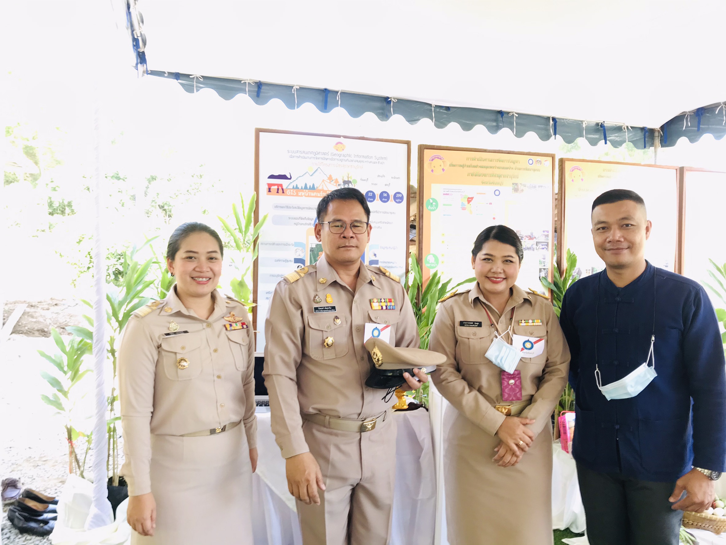 ศูนย์สารสนเทศฯ ร่วมจัดนิทรรศการและติดตั้งระบบการนำเสนอ GIS หมู่บ้านคนรักษ์ช้าง