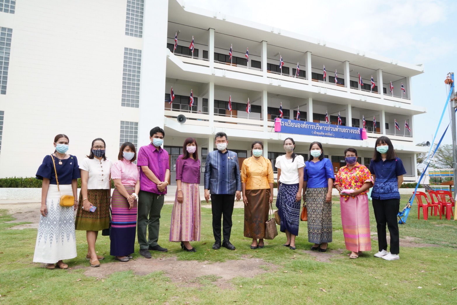 อธิบดี พช. เป็นประธานเปิดอาคารเรียนโรงเรียนองค์การบริหารส่วนตำบลรางจรเข้ อำเภอเสนา จังหวัดพระนครศรีอยุธยา