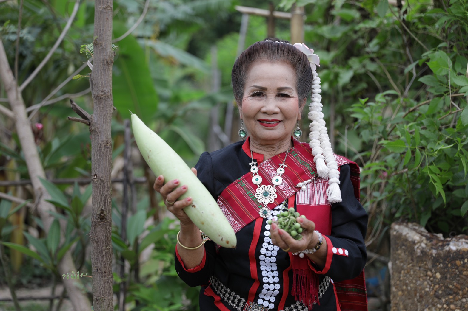 อธิบดี พช. ลงพื้นที่ สกลนคร เยี่ยม “ชุมชนมะขามป้อม” ชื่นชมพลังชุมชนเข้มแข็งทุกมิติ ขับเคลื่อนสู่หนึ่งหมู่บ้านต้นแบบพัฒนาตามหลักปรัชญาของเศรษฐกิจพอเพียง