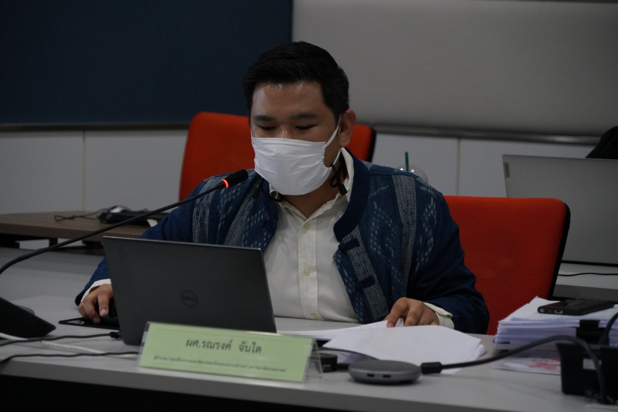 พช. จับมือ สภาพัฒฯ เตรียมความพร้อม เครื่องมือชี้วัดและแบบสอบถามข้อมุลความจำเป็นพื้นฐาน (จปฐ.) และข้อมูลพื้นฐานระดับหมู่บ้าน (กชช.2ค) สำหรับใช้ช่วงแผนพัฒนาเศรษฐกิจและสังคมแห่งชาติ ฉบับที่ 13 (พ.ศ. 2565 – 2569)