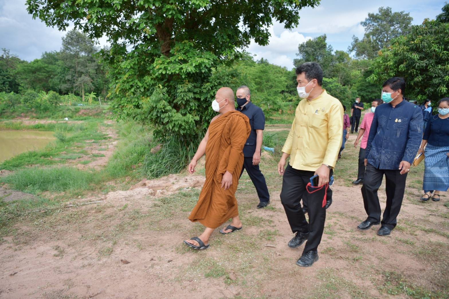 อธิบดี พช. – ผบ.นทพ. ประสานเสียงชื่นชม “โคก หนอง นา วังอ้อ พระนำชุมชนอยู่รอดตามหลัก “บวร”
