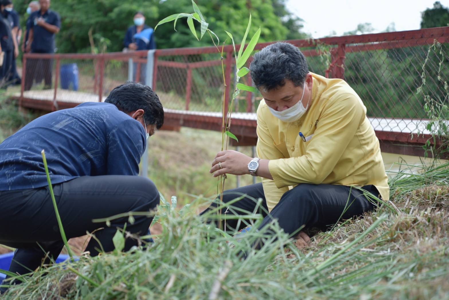 อธิบดี พช. – ผบ.นทพ. ประสานเสียงชื่นชม “โคก หนอง นา วังอ้อ พระนำชุมชนอยู่รอดตามหลัก “บวร”