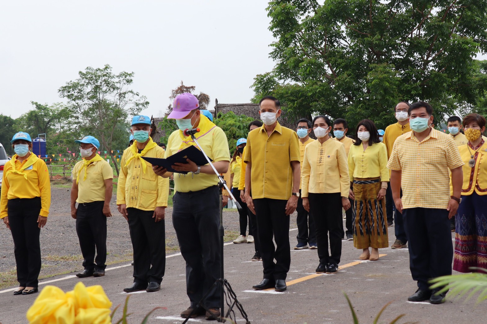 อธิบดี พช. ร่วมกับผู้ว่าราชการจังหวัดชัยนาท และภาคีเครือข่าย รวมพลังจิตอาสาปลูกป่าตาลและยางนา เฉลิมพระเกียรติ วันฉัตรมงคล 4 พฤษภาคม 2564