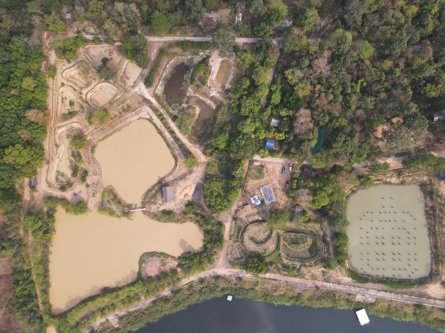 อธิบดี พช. – ผบ.นทพ. ประสานเสียงชื่นชม “โคก หนอง นา วังอ้อ พระนำชุมชนอยู่รอดตามหลัก “บวร”