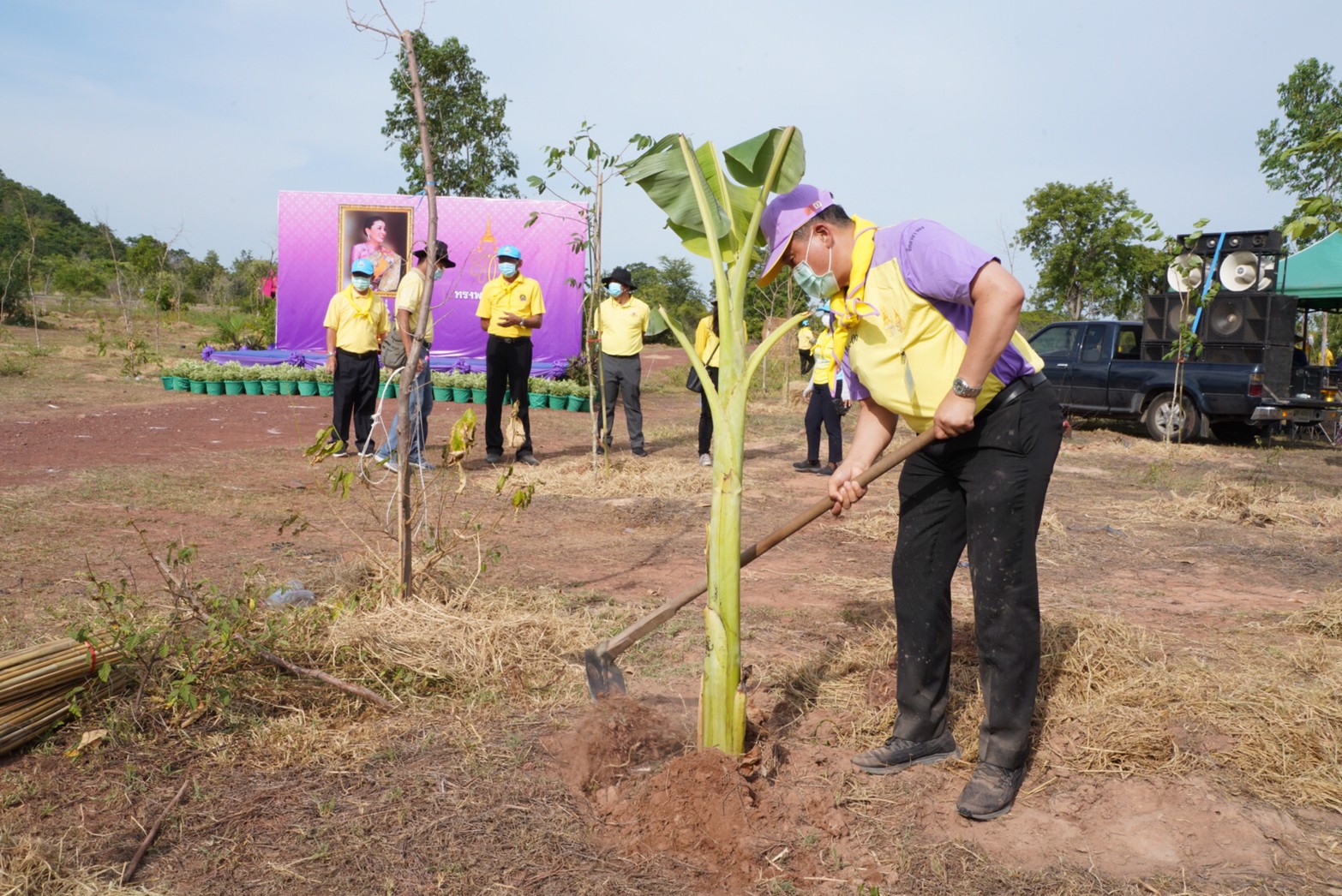 พช. รวมพลังจิตอาสาปลูกป่าเขาขยาย เฉลิมพระเกียรติ เนื่องในวันคล้ายวันเฉลิมพระชนมพรรษา สมเด็จพระนางเจ้าสุทิดา พัชรสุธาพิมลลักษณ พระบรมราชินี