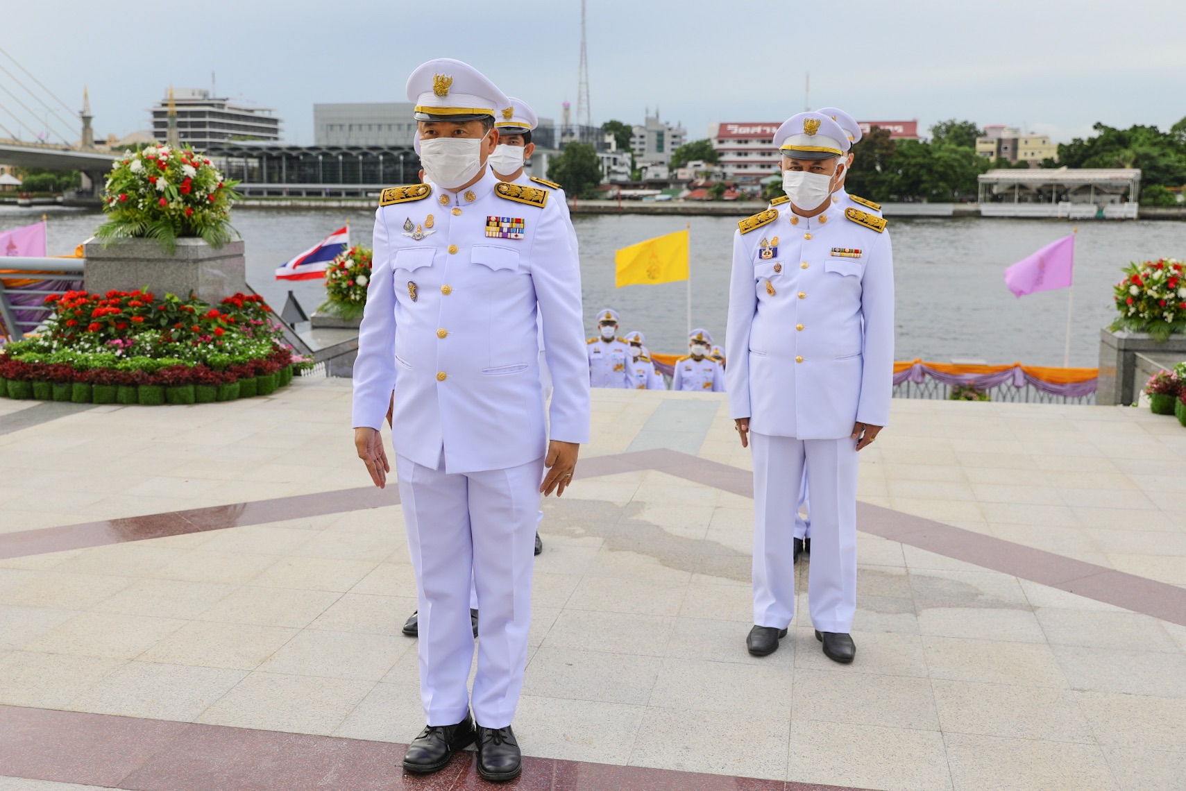 อธิบดีพช.นำคณะผู้บริหารร่วมพิธีถวายราชสักการะพระบาทสมเด็จพระปรเมนทรมหาอานันทมหิดล พระอัฐมรามาธิบดินทร