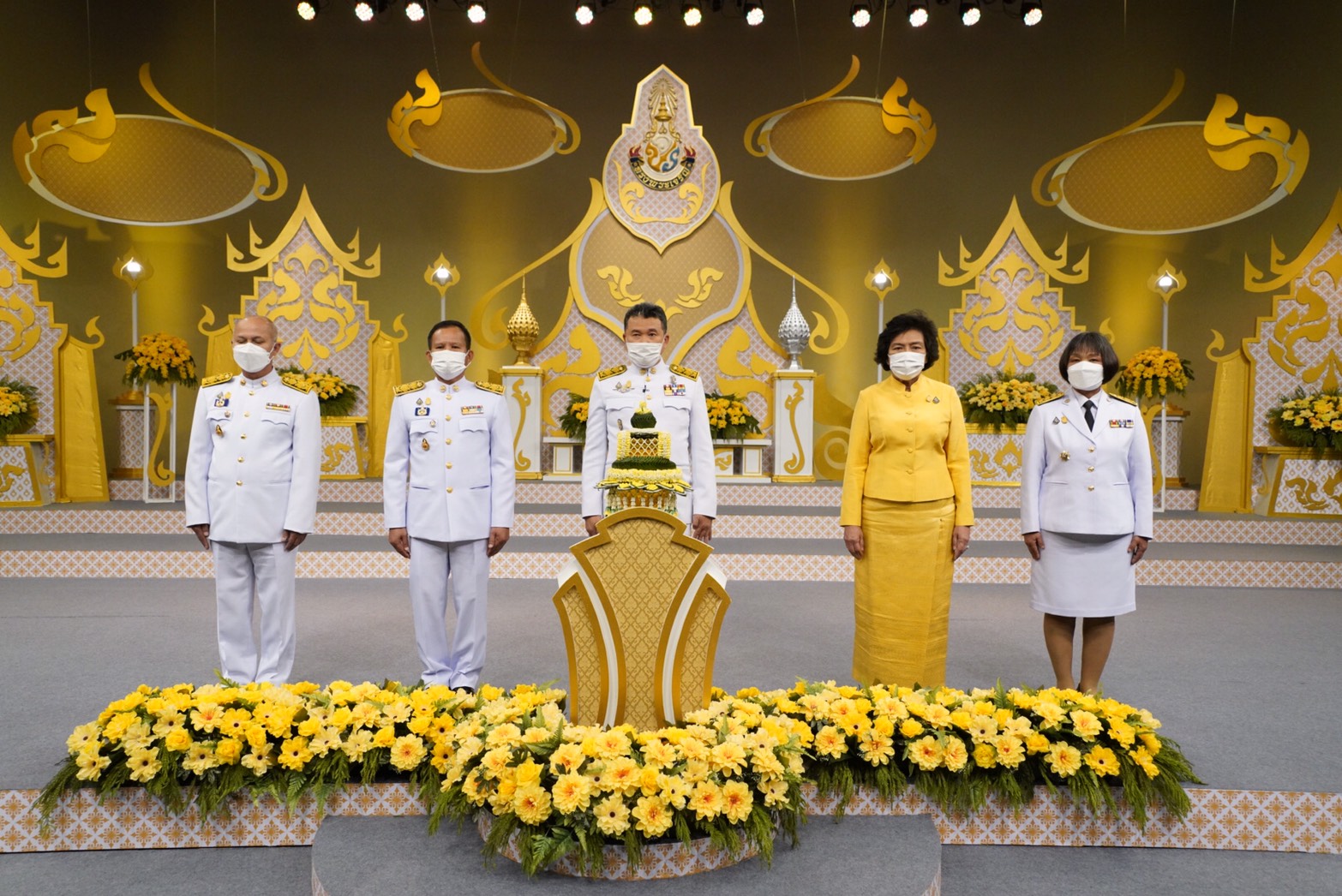 อธิบดี พช. พร้อมด้วย ประธานสภาสตรีแห่งชาติฯ ร่วมบันทึกเทปถวายพระพรเนื่องในโอกาสมหามงคลเฉลิมพระชนมพรรษาพระบาทสมเด็จพระวชิรเกล้าเจ้าอยู่หัว 28 กรกฎาคม 2564