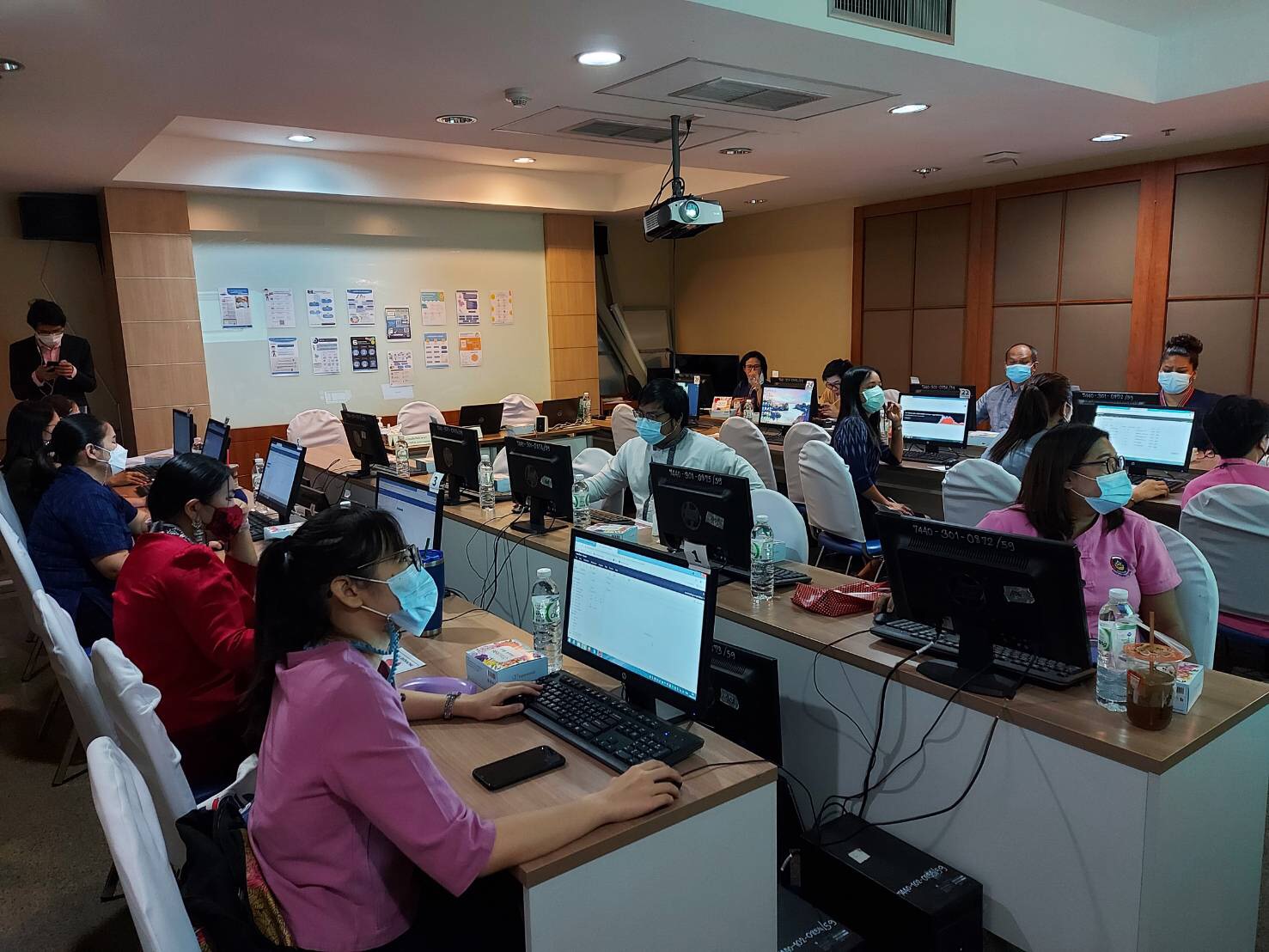 ศูนย์สารสนเทศฯ จัดอบรม 5 หลักสูตร Digital Literacy
