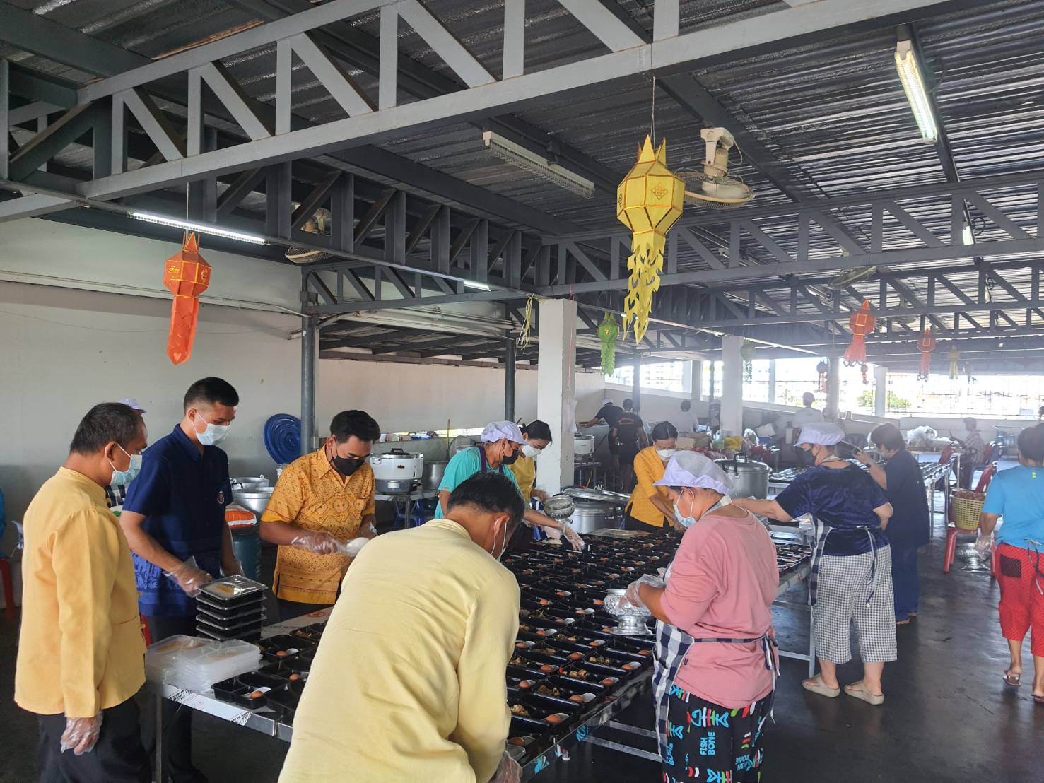 ศูนย์สารสนเทศฯ ร่วมโครงการ “โรงครัวปันน้ำใจ ต้านภัยโควิด -19” วันที่ 4 กรกฎาคม 2564