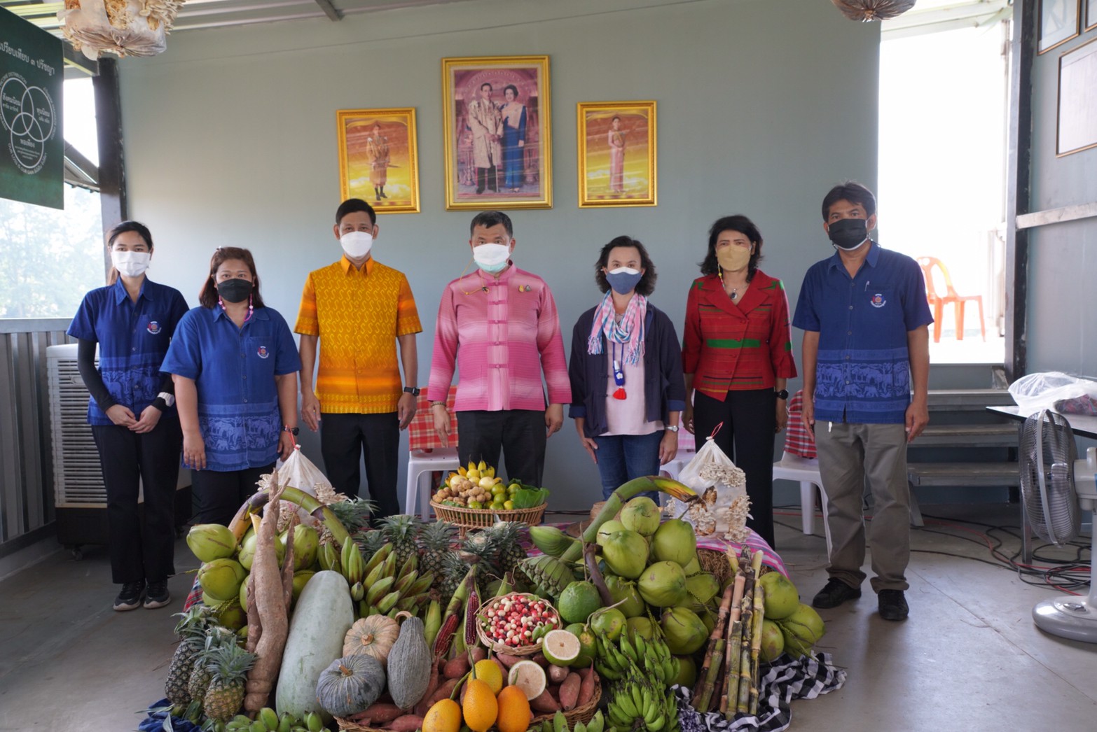 อธิบดี พช. เยี่ยมชมต้นแบบความสำเร็จการพัฒนาคุณภาพชีวิตตามหลักทฤษฎีใหม่ประยุกต์สู่ “โคก หนอง นา พช.” ด้วยพลังของคนรุ่นใหม่” ขยายความสุขสู่ชุมชน