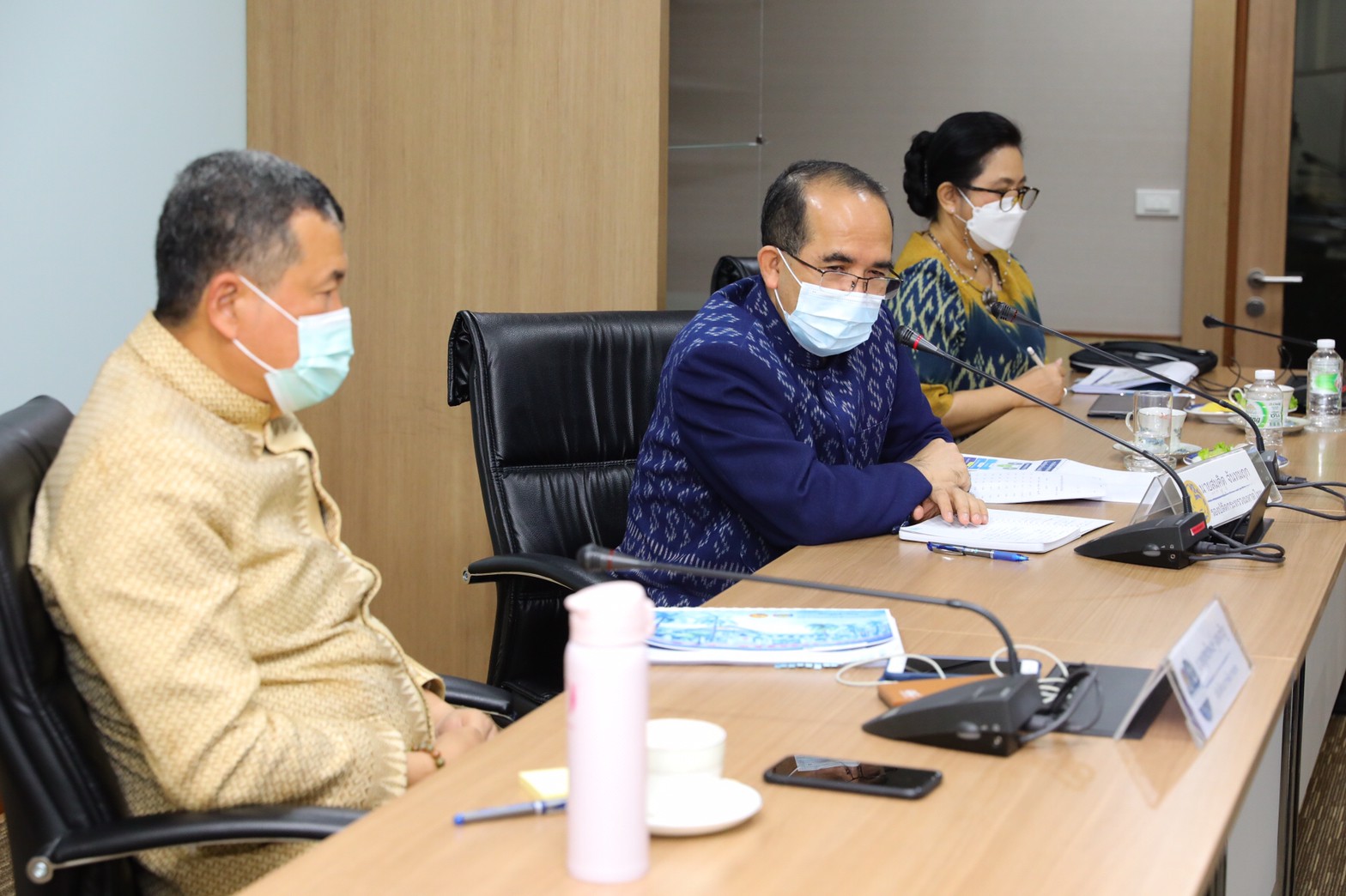 อธิบดี พช. ให้การต้อนรับ รองปลัดกระทรวงมหาดไทย (นายสมคิด จันทมฤก) ว่าที่อธิบดีกรมการพัฒนาชุมชนคนที่ 30 พร้อมฝากสานต่อภารกิจสำคัญกรมการพัฒนาชุมชน เพื่อบำบัดทุกข์ บำรุงสุขแก่ประชาชน