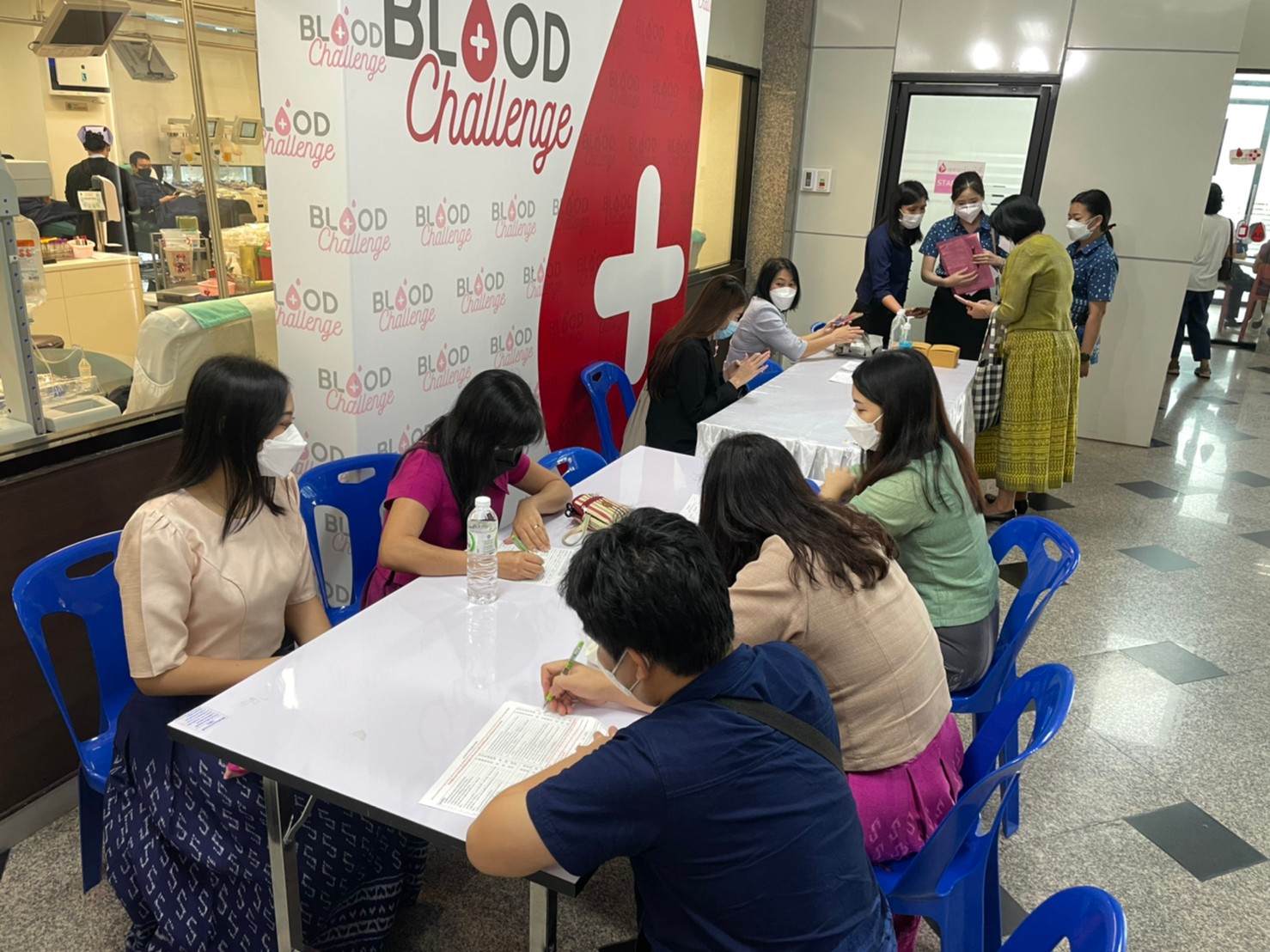 อธิบดี พช.นำข้าราชการในสังกัด พช. บริจาคโลหิตให้สภากาชาดไทย เพื่อถวายเป็นพระราชกุศล เนื่องในโอกาสวันเฉลิมพระชนมพรรษา สมเด็จพระนางเจ้าสุทิดา พัชรสุธาพิมลลักษณ พระบรมราชินี และบรรเทาวิกฤติขาดเลือดช่วงโควิด-19