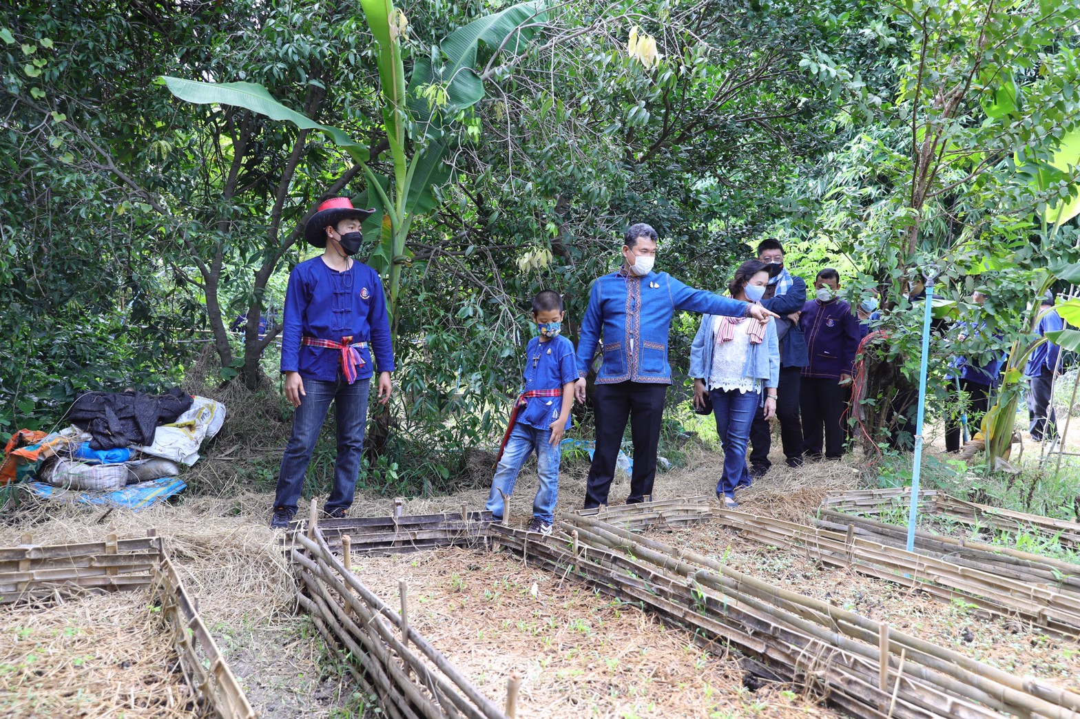 อธิบดี พช. ติดตามให้กำลังใจ ต้นแบบความสำเร็จการพัฒนาคุณภาพชีวิตตามหลักทฤษฎีใหม่ประยุกต์สู่ “โคก หนอง นา พช.” เพื่อพลิกฟื้นความยั่งยืนสู่ชุมชน