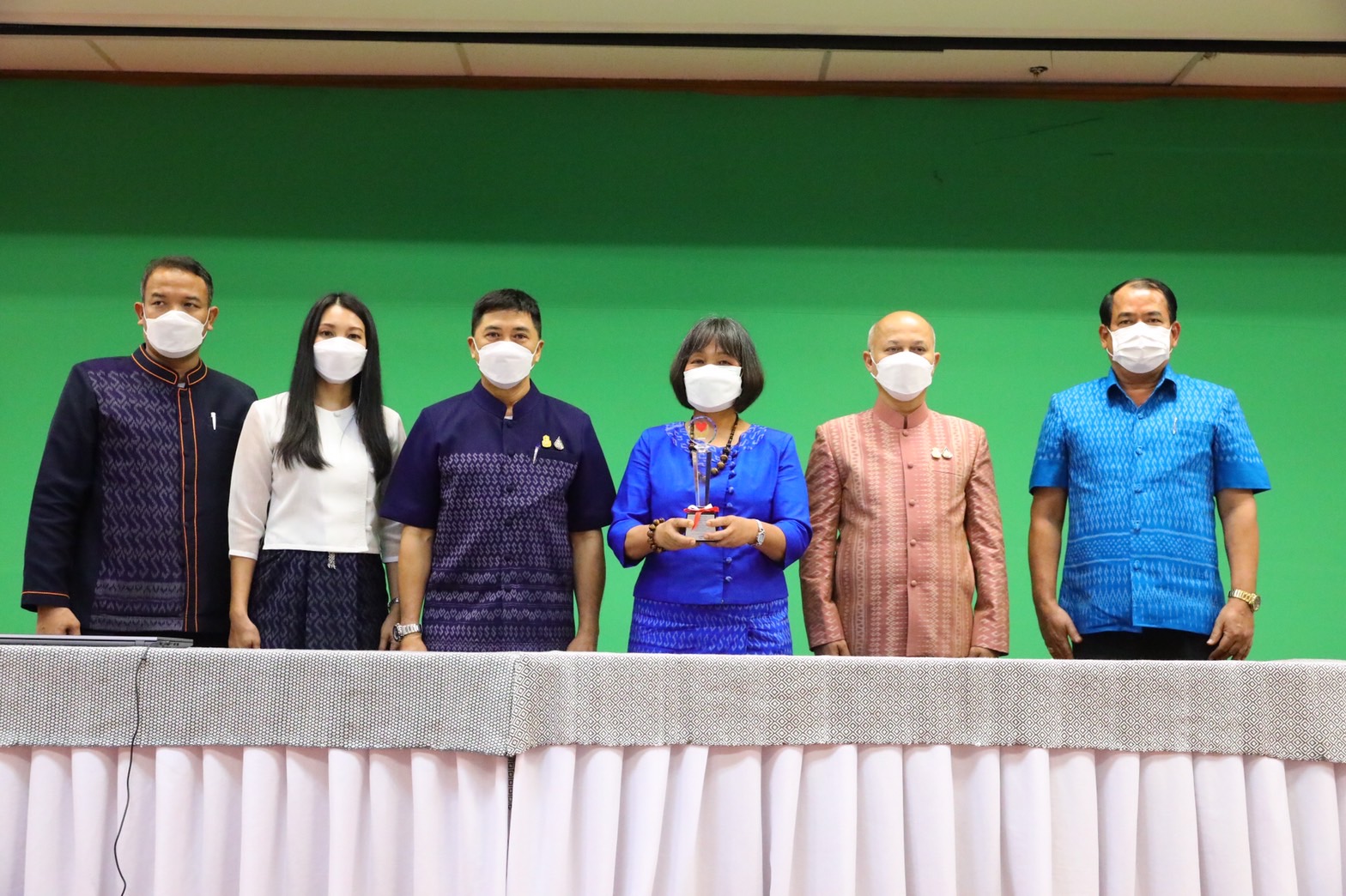 พช. สุดปลื้ม หนึ่งเดียวของมหาดไทย  คว้า 6 รางวัลเลิศรัฐ ปี 64 เป็น 1 ใน 4 ของประเทศ หน่วยงานที่กวาด PMQA ครบทุกรายหมวด