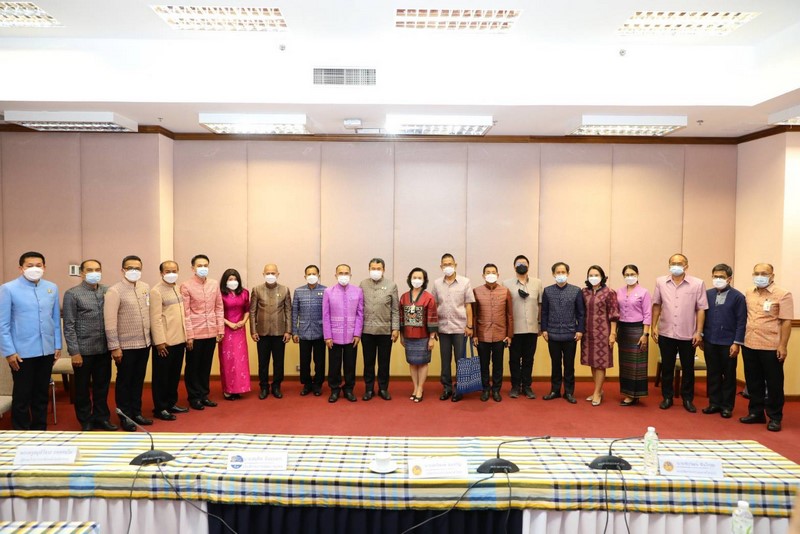 ปมท. ตรวจเยี่ยมกรมการพัฒนาชุมชน หนุน ขรก. ใหม่ไฟแรง “สร้างศรัทธาที่เดินได้” ทำงานคู่กับประชาชน