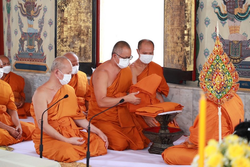 อธิบดี พช. ร่วมพิธีถวายผ้าพระกฐินพระราชทานของกระทรวงมหาดไทย ประจำปี 2564