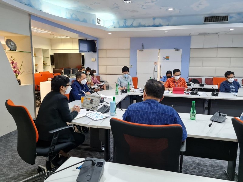 ศูนย์สารสนเทศฯ ประชุมเตรียมความพร้อมการขับเคลื่อนงานตามภารกิจของศูนย์สารสนเทศเพื่อการพัฒนาชุมชน ประจำปี พ.ศ.2565 ผ่านระบบ Web Ex และทีวี พช.