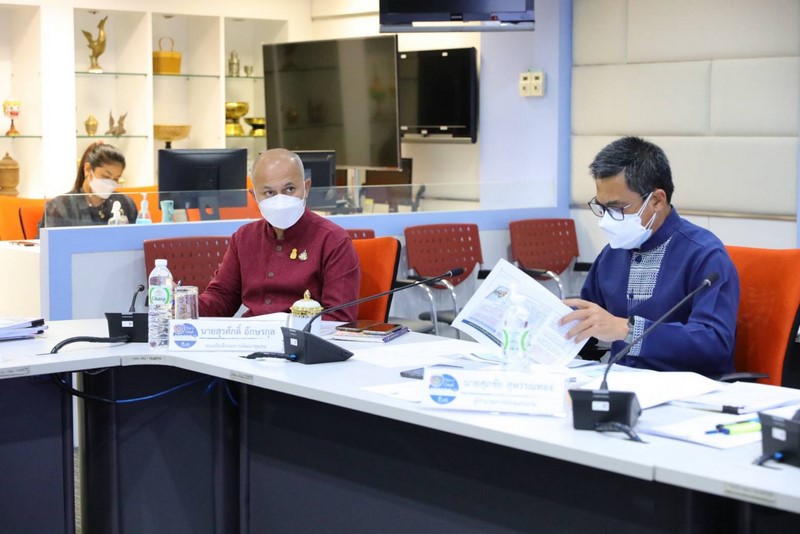 อธิบดี พช. ประชุมชี้แจงการดำเนินการโครงการพัฒนาและเสริมสร้างความเข้มแข็งของเศรษฐกิจฐานราก ปี 2565 เพื่อฟื้นฟูเศรษฐกิจและสังคมที่ได้รับผลกระทบจากโควิด-19