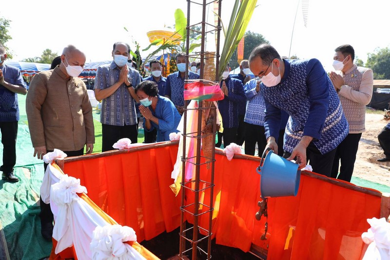 อธิบดี พช. เป็นประธานพิธียกเสาเอก ศูนย์เรียนรู้ผ้าย้อมครามบ้านดอนกอย “วิชชาลัยดอนกอย วิถีแห่งการพัฒนาที่ยั่งยืน” สืบสานภูมิปัญญาผ้าทอพื้นเมืองสู่สากล