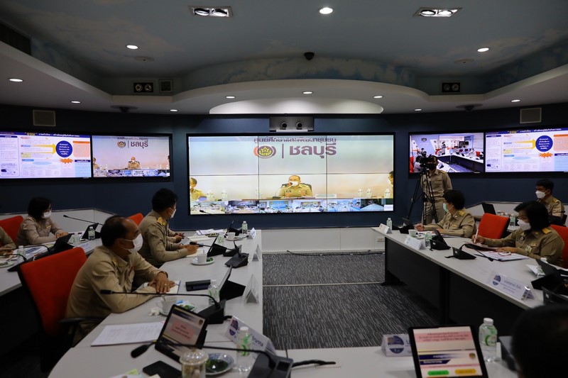 อธิบดี พช. เป็นประธานการประชุมกรมการพัฒนาชุมชนสัญจร ครั้งที่ 1/2565 ติดตามความก้าวหน้าการขับเคลื่อนงานพัฒนาชุมชน ณ ศูนย์ศึกษาและพัฒนาชุมชนชลบุรี จังหวัดชลบุรี