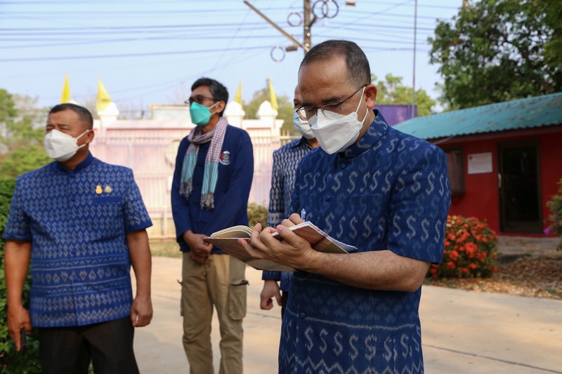 อธิบดีกรมการพัฒนาชุมชน ลงพื้นที่ตรวจเยี่ยม ให้กำลังใจข้าราชการจังหวัดอุดรธานี มอบนโยบายการขับเคลื่อนงานยุทธศาสตร์กรมการพัฒนาชุม