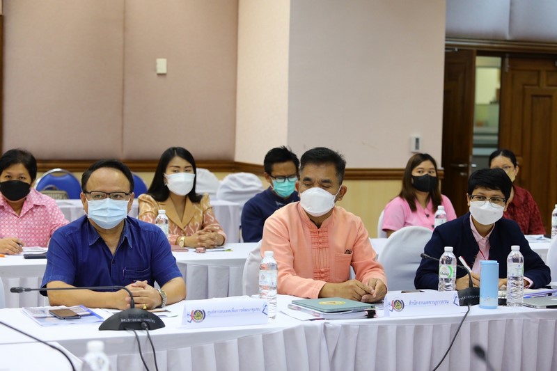 อธิบดี พช. Kick off มอบนโยบายผนึกกำลังขับเคลื่อนสถาปัตยกรรมองค์กรกรมการพัฒนาชุมชน ใช้เทคโนโลยีดิจิทัลพัฒนาคน พัฒนางาน