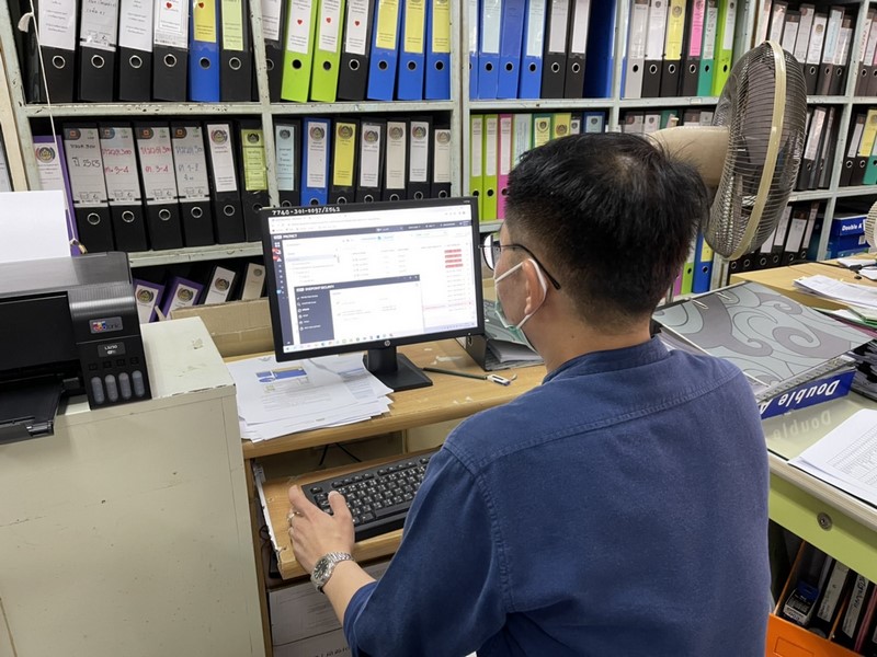 ศูนย์สารสนเทศฯ ติดตามการดำเนินงานโครงการที่เกี่ยวข้องกับระบบเครือข่ายและความมั่นคงปลอดภัยด้านเทคโนโลยีสารสนเทศ ปีงบประมาณ พ.ศ.2565 ณ สำนักงานพัฒนาชุมชนจังหวัดและอำเภอในพื้นที่จังหวัดฉะเชิงเทรา