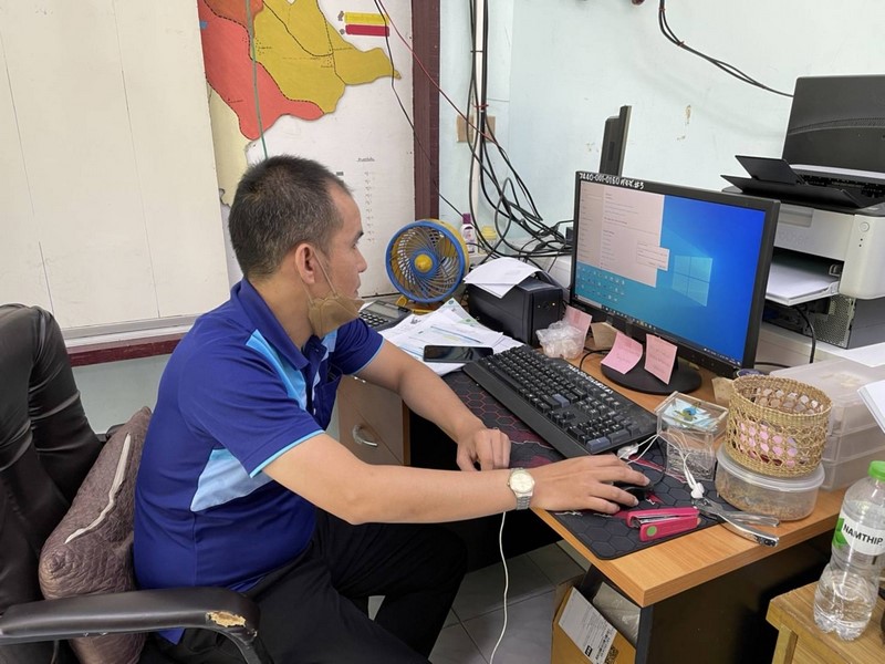 ศูนย์สารสนเทศฯ ติดตามการดำเนินงานโครงการที่เกี่ยวข้องกับระบบเครือข่ายและความมั่นคงปลอดภัยด้านเทคโนโลยีสารสนเทศ ปีงบประมาณ พ.ศ.2565 ณ สำนักงานพัฒนาชุมชนจังหวัดและอำเภอในพื้นที่จังหวัดฉะเชิงเทรา