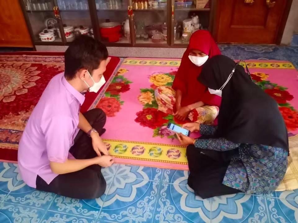 การเสริมสร้างความรู้ความเข้าใจการจัดเก็บข้อมูล จปฐ. ด้วยเครื่องมืออิเล็กทรอนิกส์แก่อาสาสมัครจัดเก็บข้อมูล