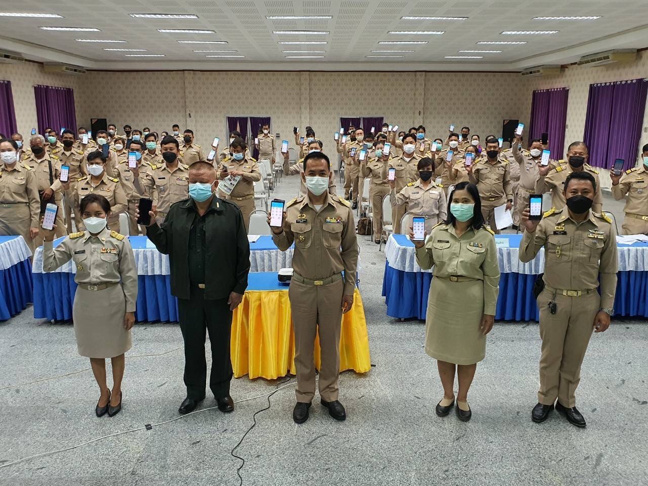 การประชาสัมพันธ์และขับเคลื่อนกิจกรรมส่งเสริมการใช้บริการ Click ชุมชน